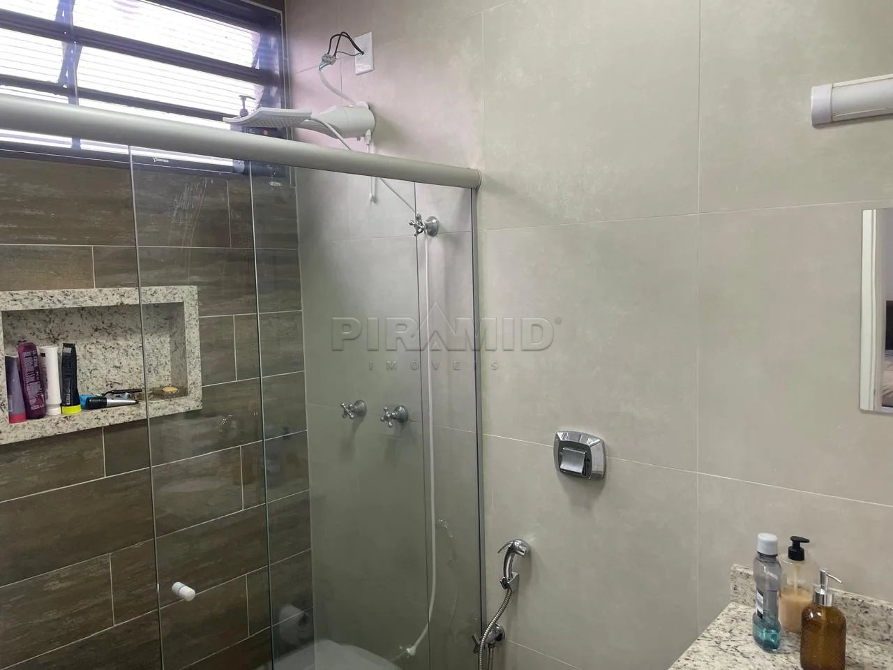 Comprar Casa / Padr&atilde;o em Ribeir&atilde;o Preto R$ 380.000,00 - Foto 13