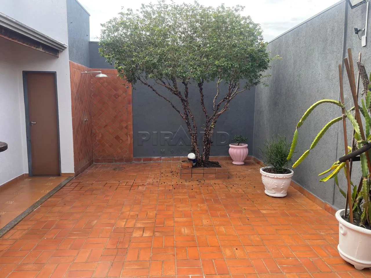 Comprar Casa / Padr&atilde;o em Ribeir&atilde;o Preto R$ 380.000,00 - Foto 16