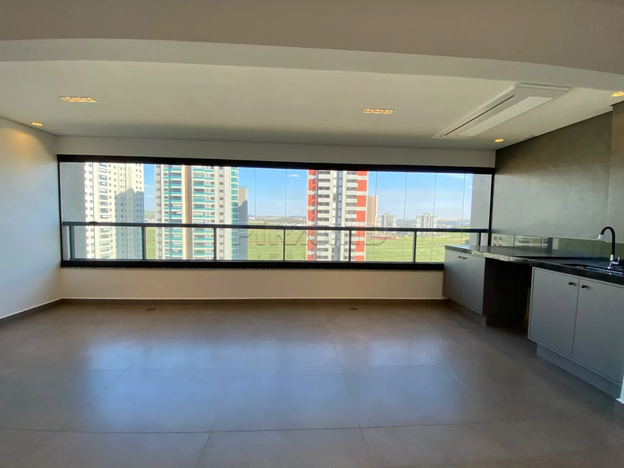 Alugar Apartamento / Padr&atilde;o em Ribeir&atilde;o Preto R$ 7.500,00 - Foto 1