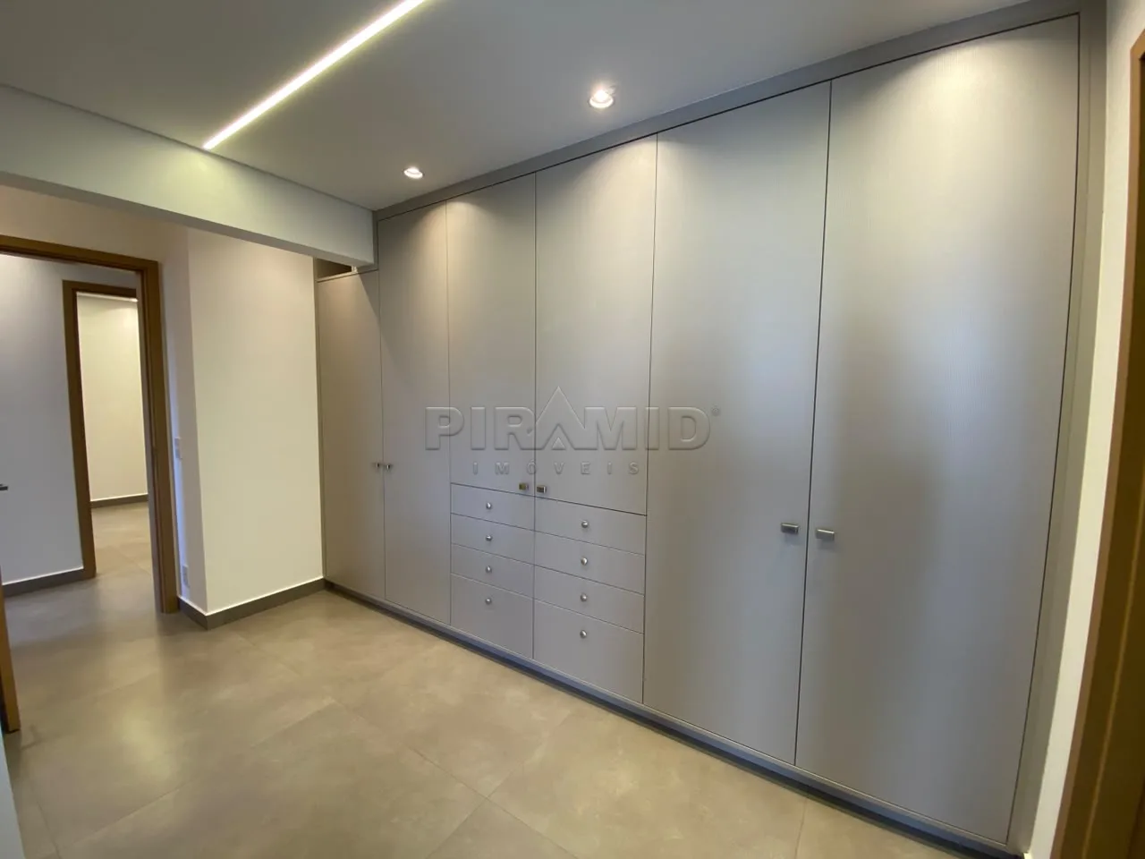 Alugar Apartamento / Padr&atilde;o em Ribeir&atilde;o Preto R$ 7.500,00 - Foto 10