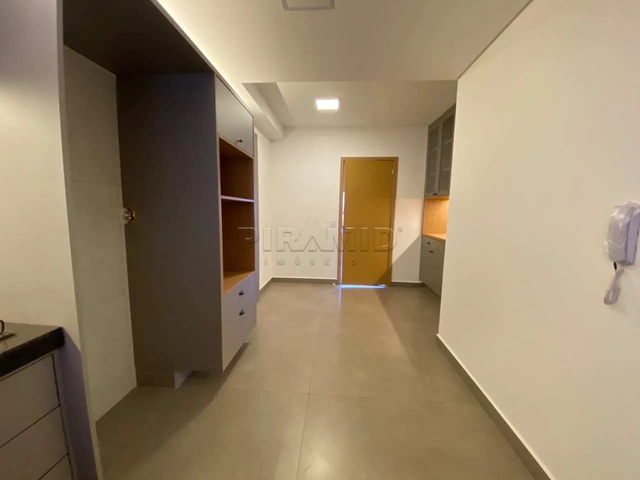 Alugar Apartamento / Padr&atilde;o em Ribeir&atilde;o Preto R$ 7.500,00 - Foto 24