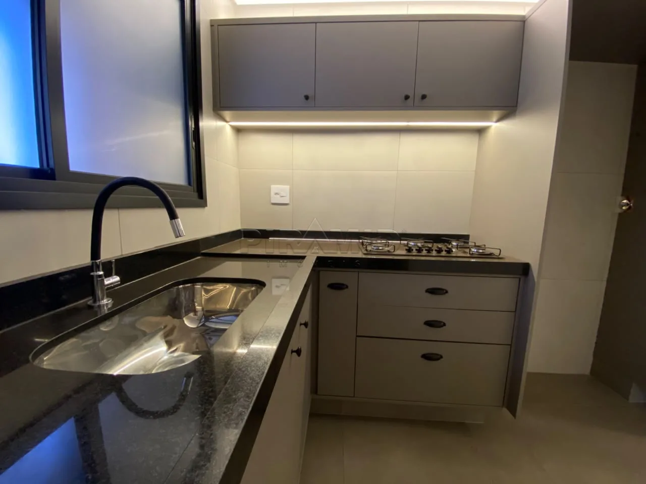 Alugar Apartamento / Padr&atilde;o em Ribeir&atilde;o Preto R$ 7.500,00 - Foto 25
