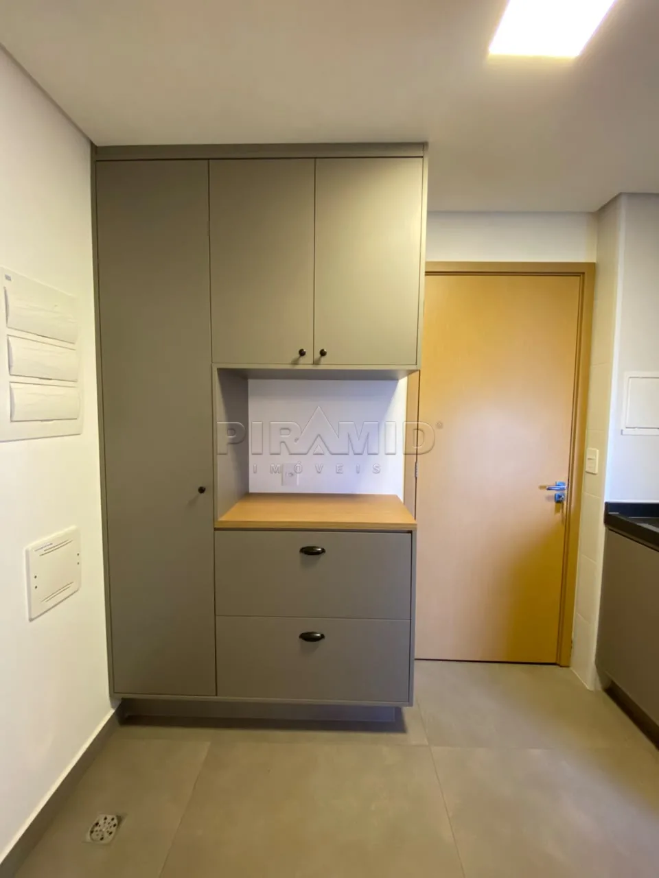 Alugar Apartamento / Padr&atilde;o em Ribeir&atilde;o Preto R$ 7.500,00 - Foto 27