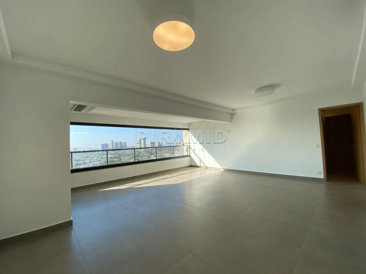 Alugar Apartamento / Padr&atilde;o em Ribeir&atilde;o Preto R$ 7.500,00 - Foto 4
