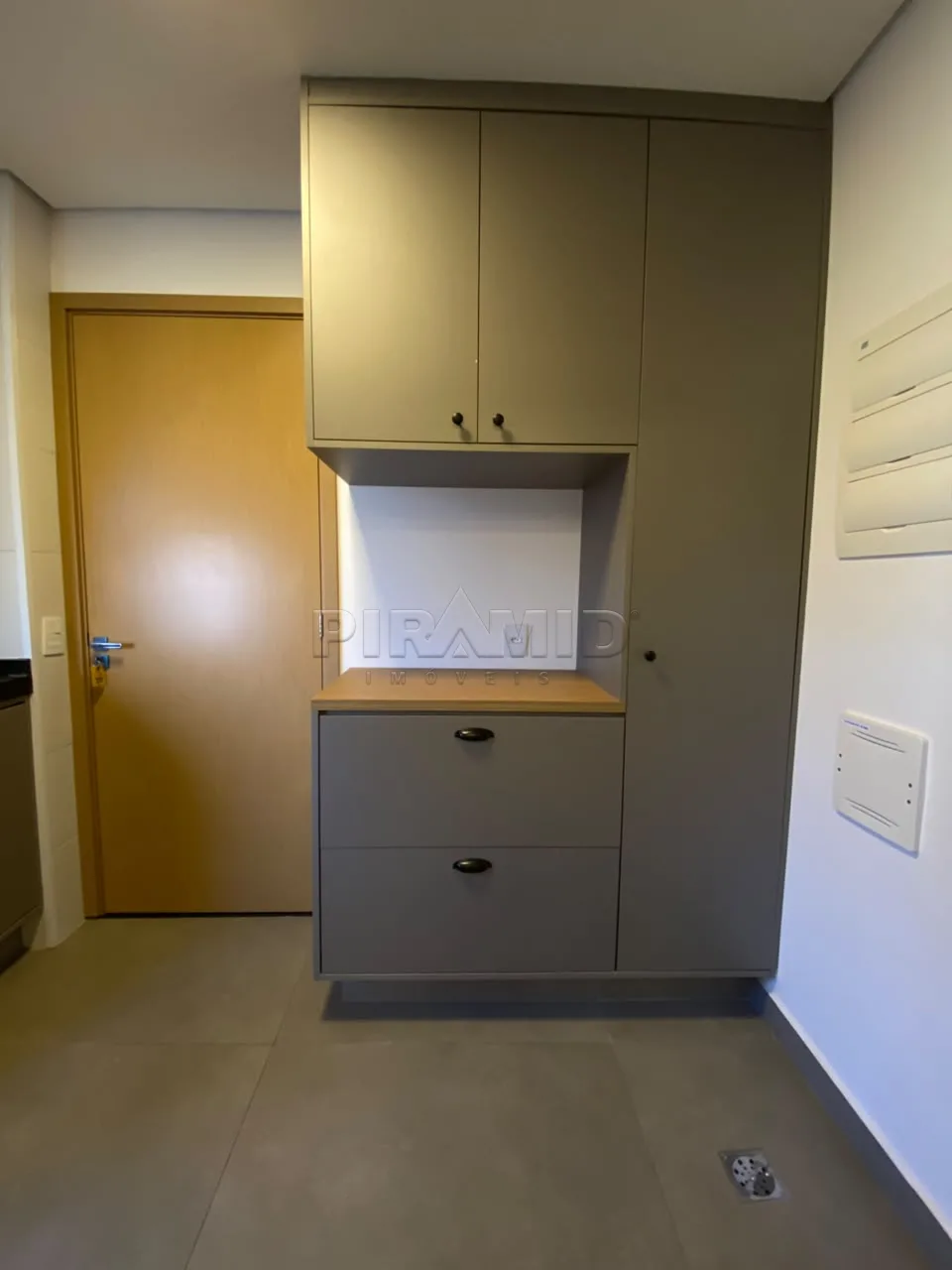 Alugar Apartamento / Padr&atilde;o em Ribeir&atilde;o Preto R$ 7.500,00 - Foto 23