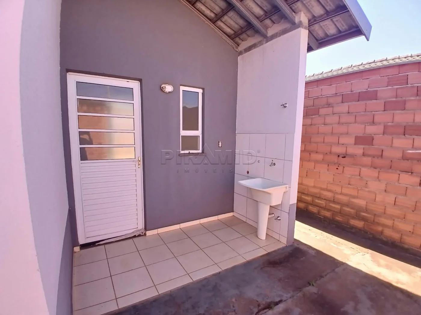 Alugar Casa / Padr&atilde;o em Ribeir&atilde;o Preto R$ 1.620,00 - Foto 14