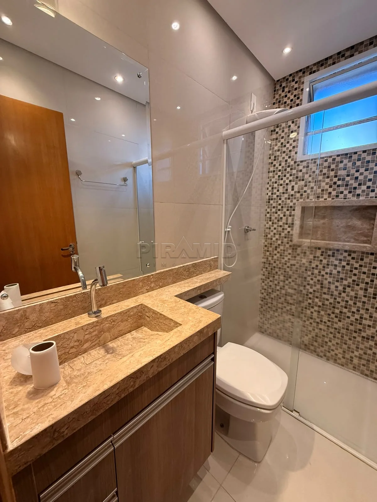 Alugar Casa / Condom&iacute;nio em Ribeir&atilde;o Preto R$ 4.150,00 - Foto 3