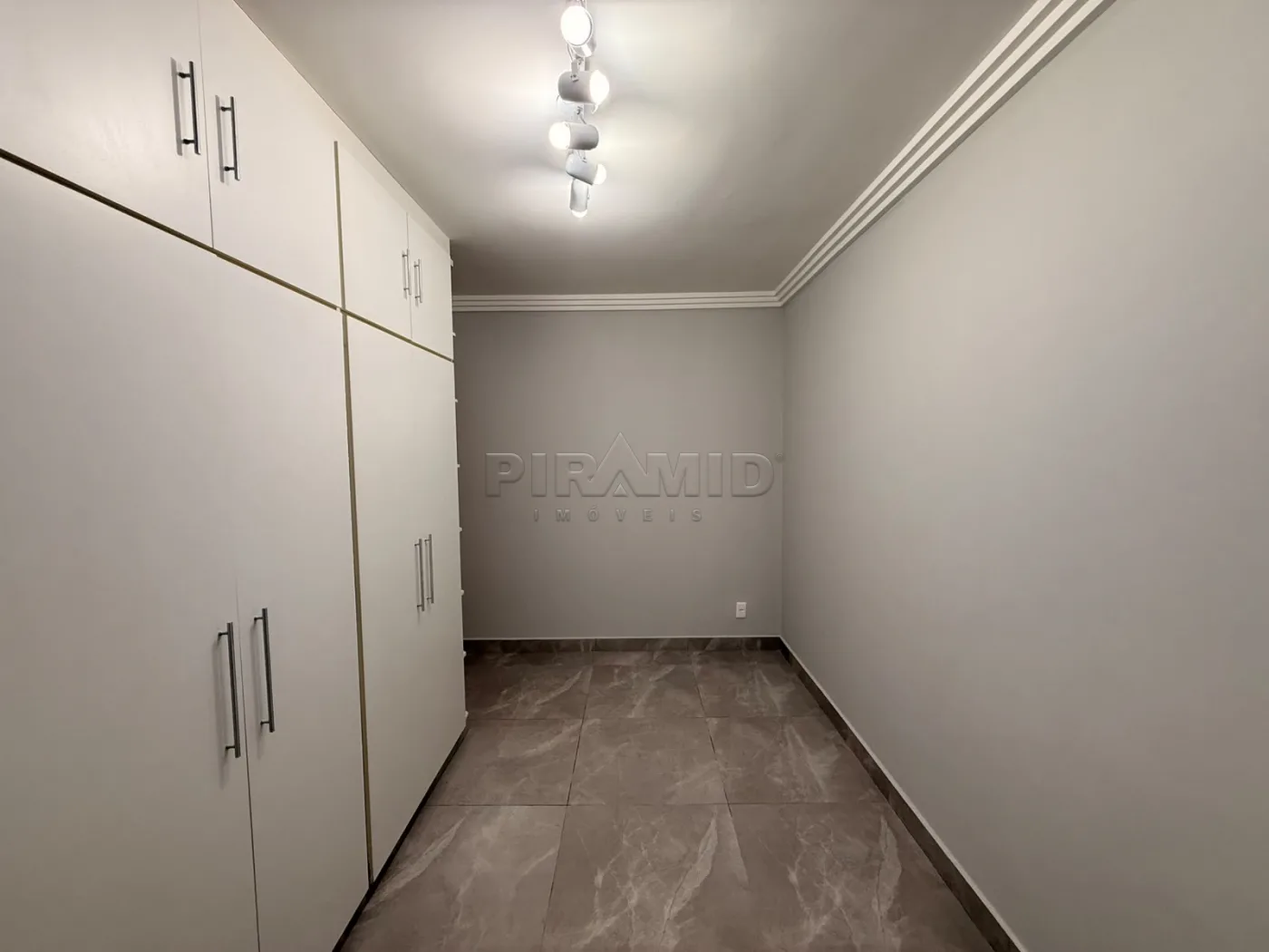 Alugar Casa / Condom&iacute;nio em Ribeir&atilde;o Preto R$ 4.150,00 - Foto 8