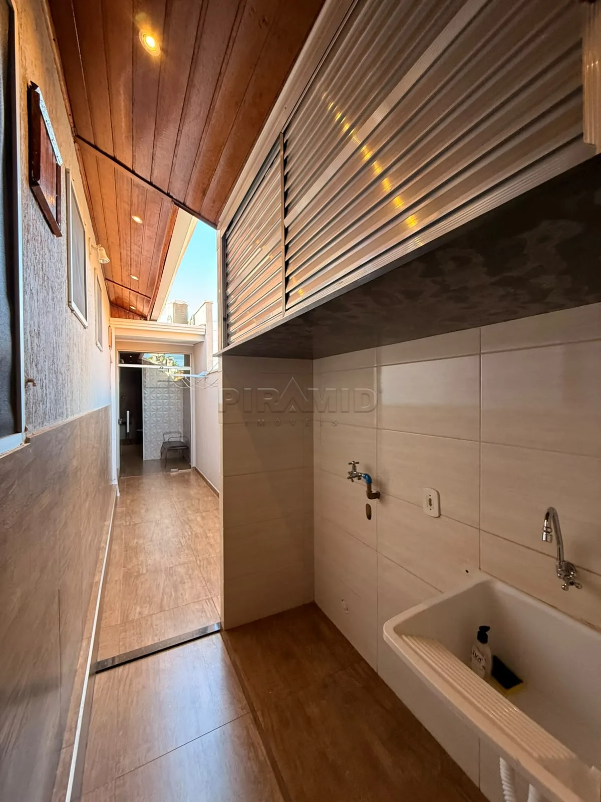 Alugar Casa / Condom&iacute;nio em Ribeir&atilde;o Preto R$ 4.150,00 - Foto 18