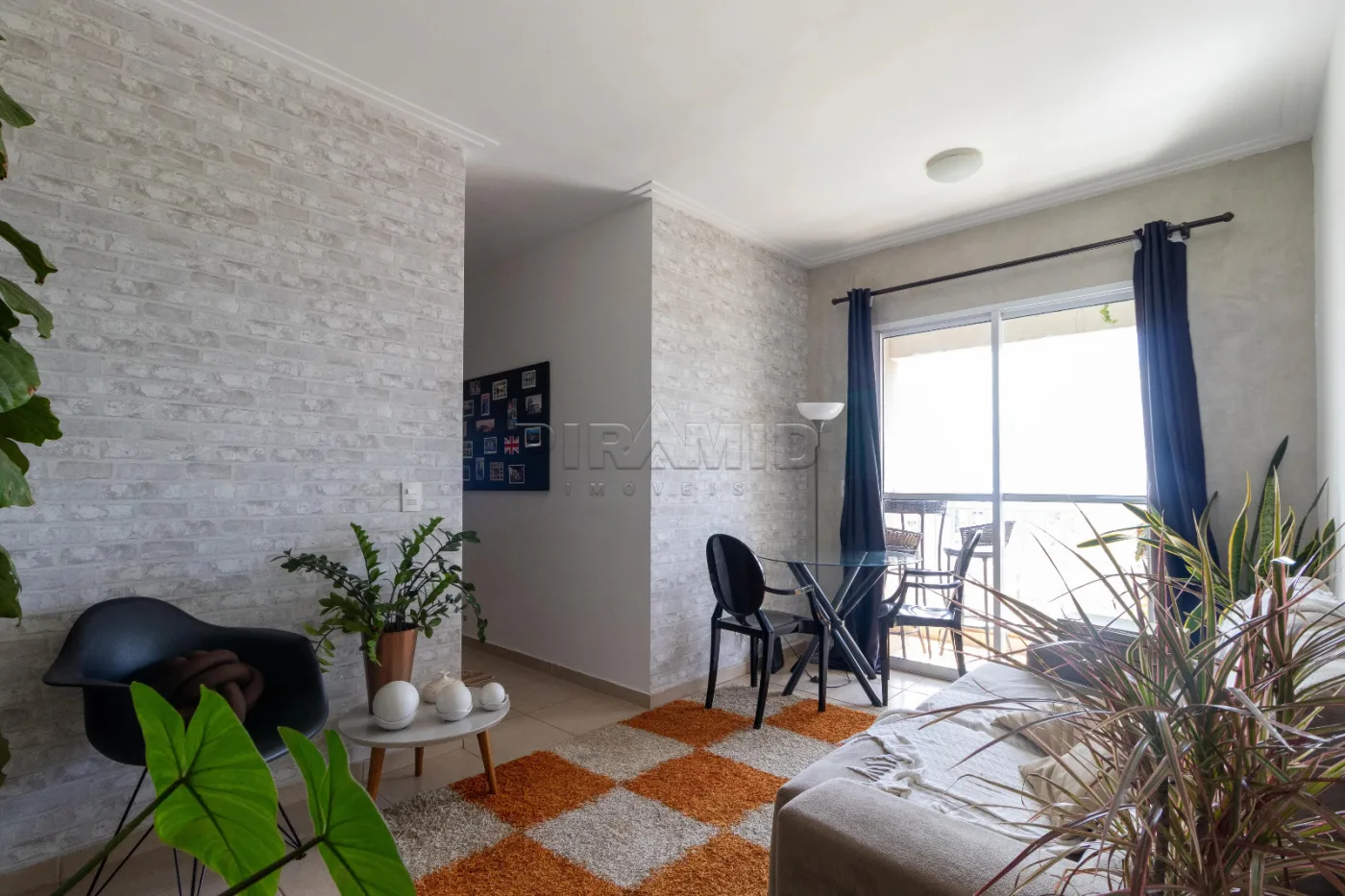 Alugar Apartamento / Padr&atilde;o em Ribeir&atilde;o Preto R$ 2.400,00 - Foto 2