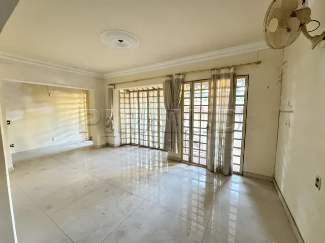 Alugar Comercial / Casa em Ribeir&atilde;o Preto R$ 15.000,00 - Foto 6