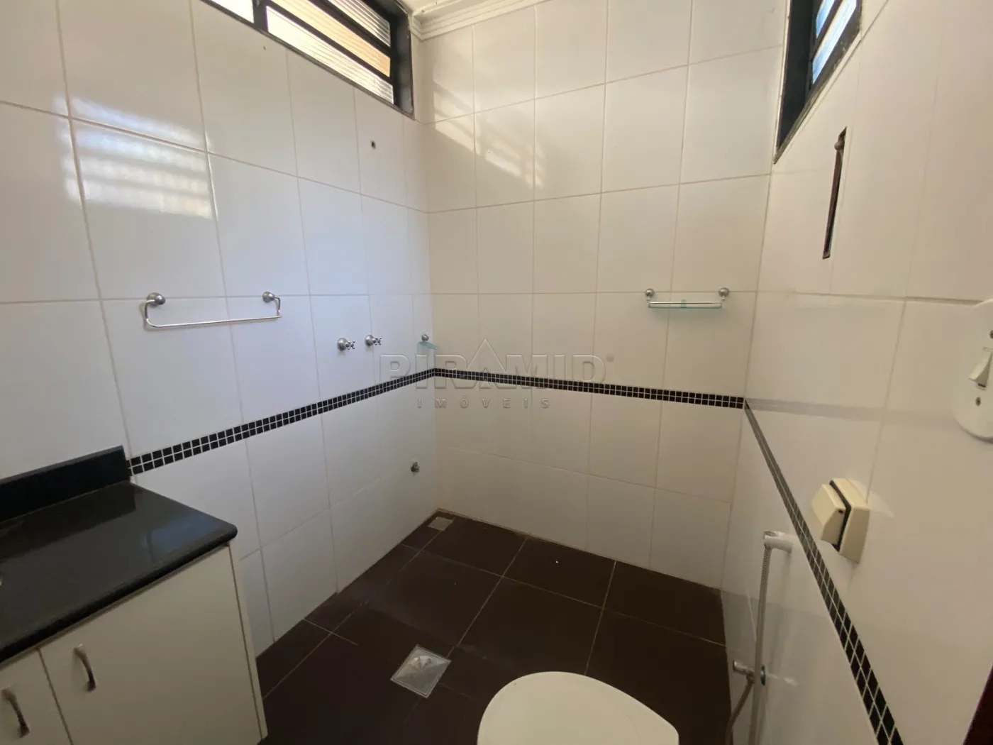 Alugar Casa / Padr&atilde;o em Ribeir&atilde;o Preto R$ 5.500,00 - Foto 35