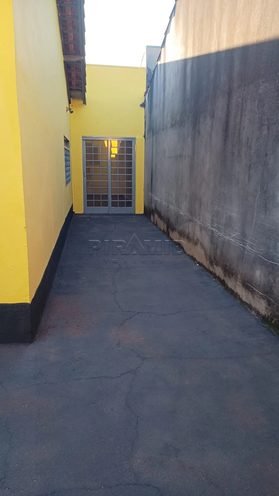 Comprar Casa / Padr&atilde;o em Ribeir&atilde;o Preto R$ 375.000,00 - Foto 13
