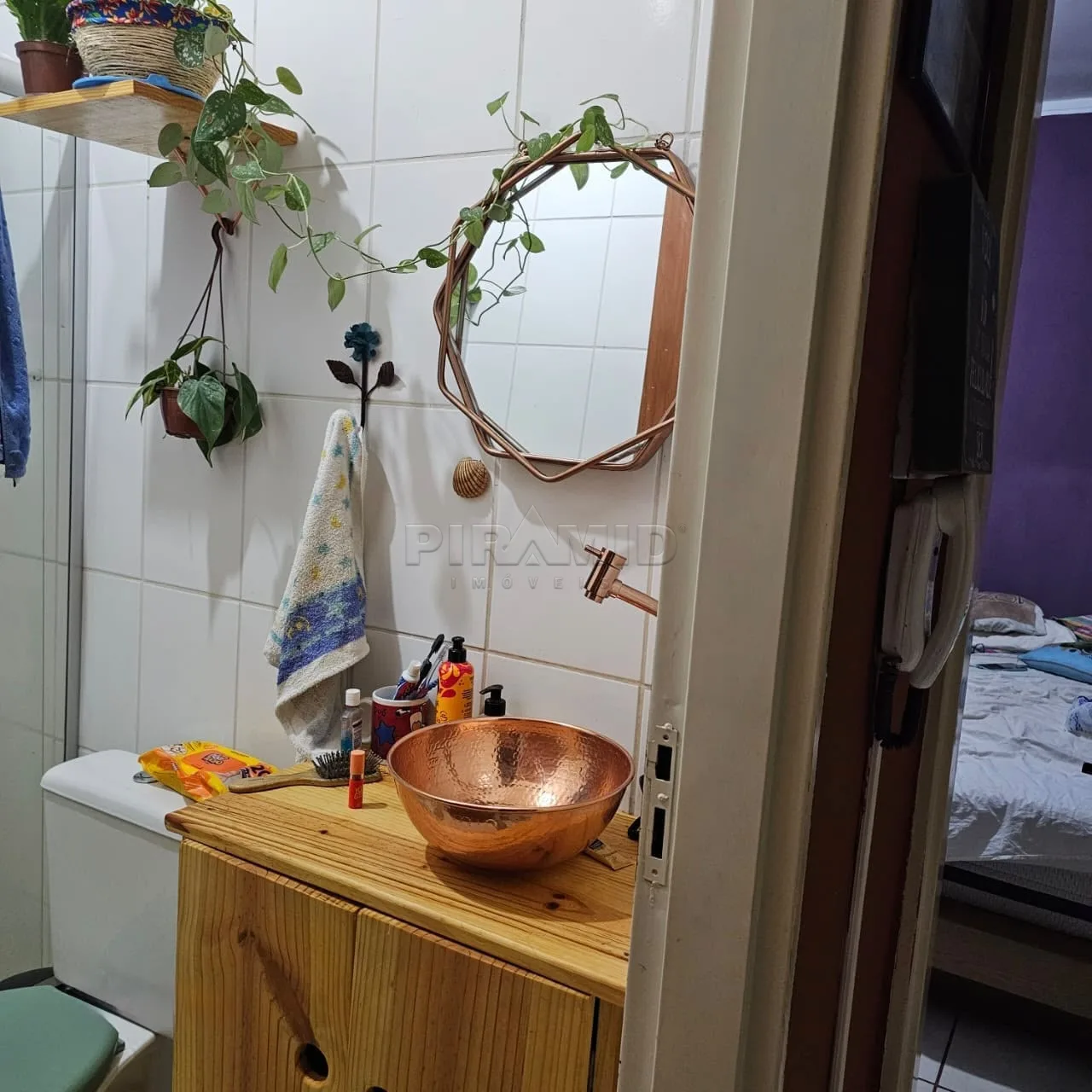 Comprar Casa / Padr&atilde;o em Ribeir&atilde;o Preto R$ 300.000,00 - Foto 6