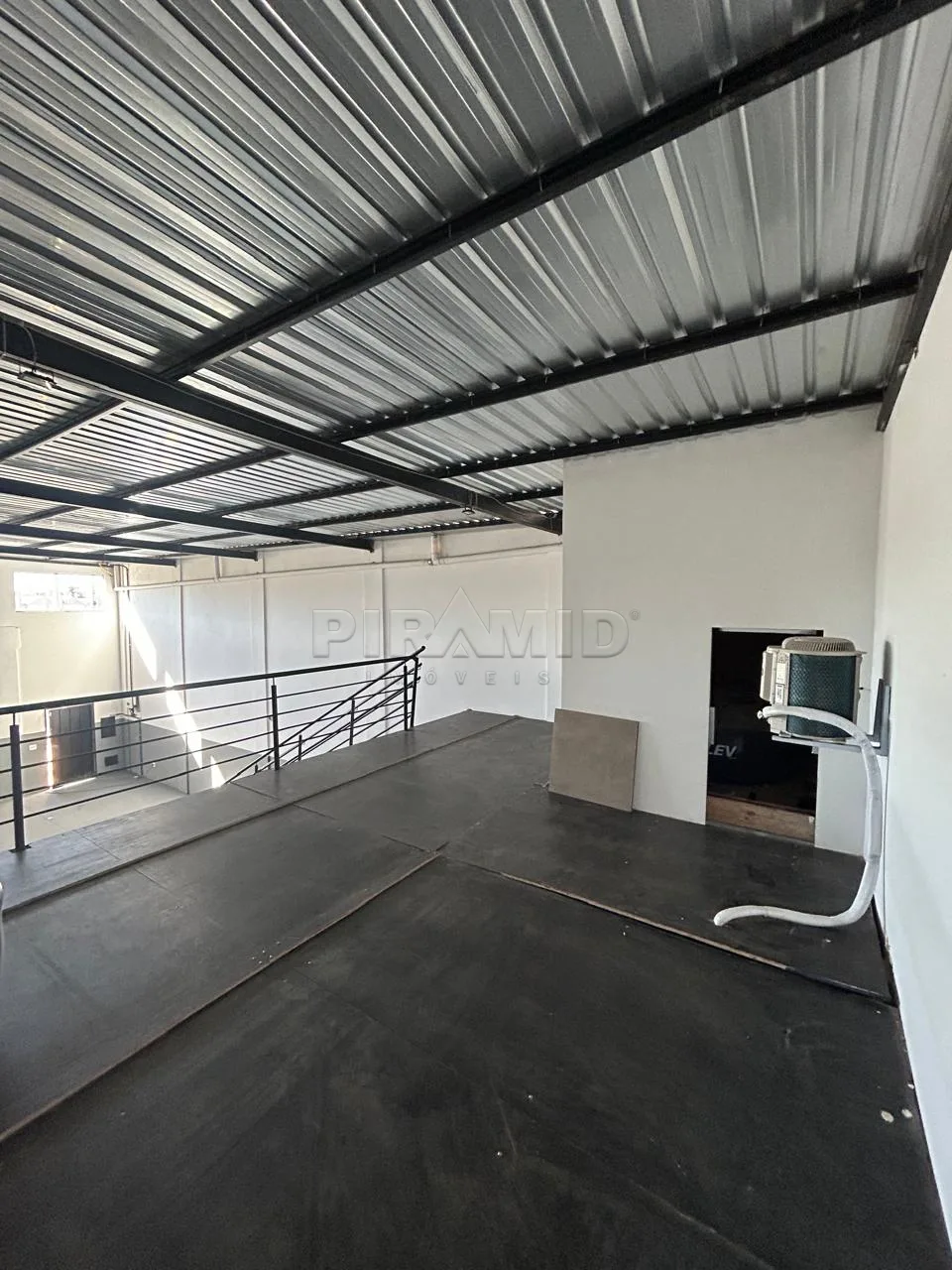 Alugar Comercial / Galp&atilde;o  Barrac&atilde;o em Ribeir&atilde;o Preto R$ 4.500,00 - Foto 11