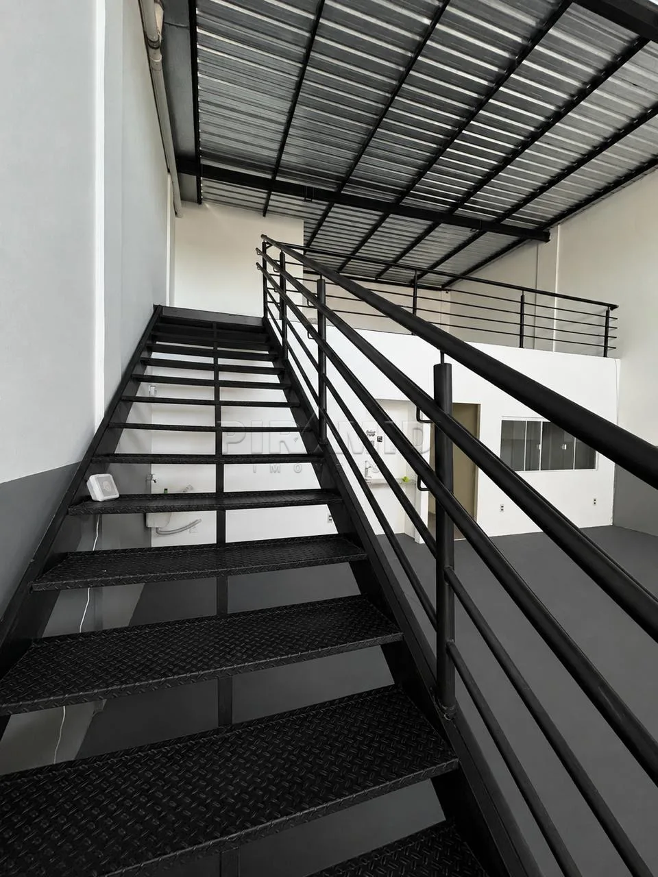 Alugar Comercial / Galp&atilde;o  Barrac&atilde;o em Ribeir&atilde;o Preto R$ 4.500,00 - Foto 10