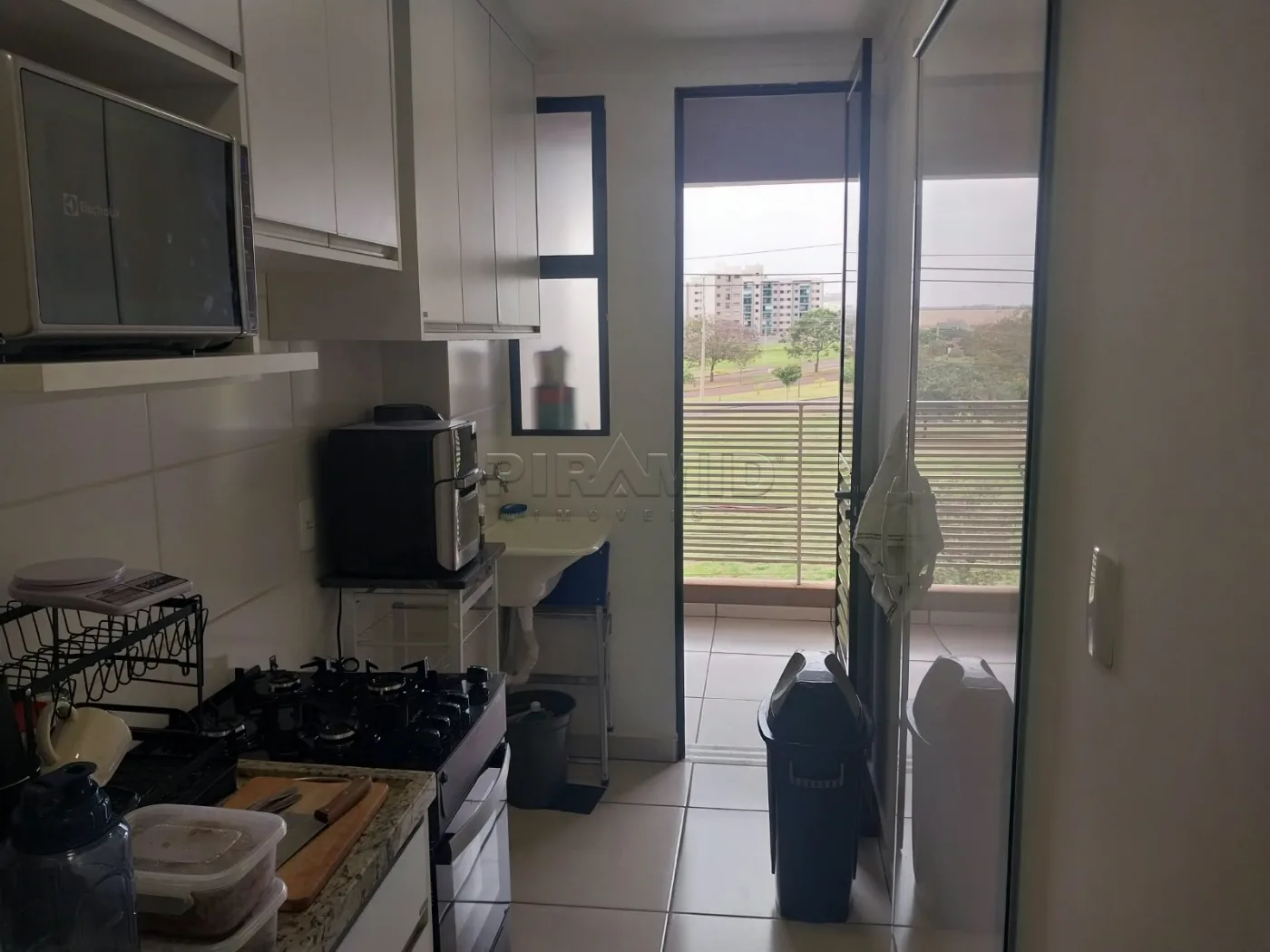Comprar Apartamento / Padr&atilde;o em Ribeir&atilde;o Preto R$ 400.000,00 - Foto 8
