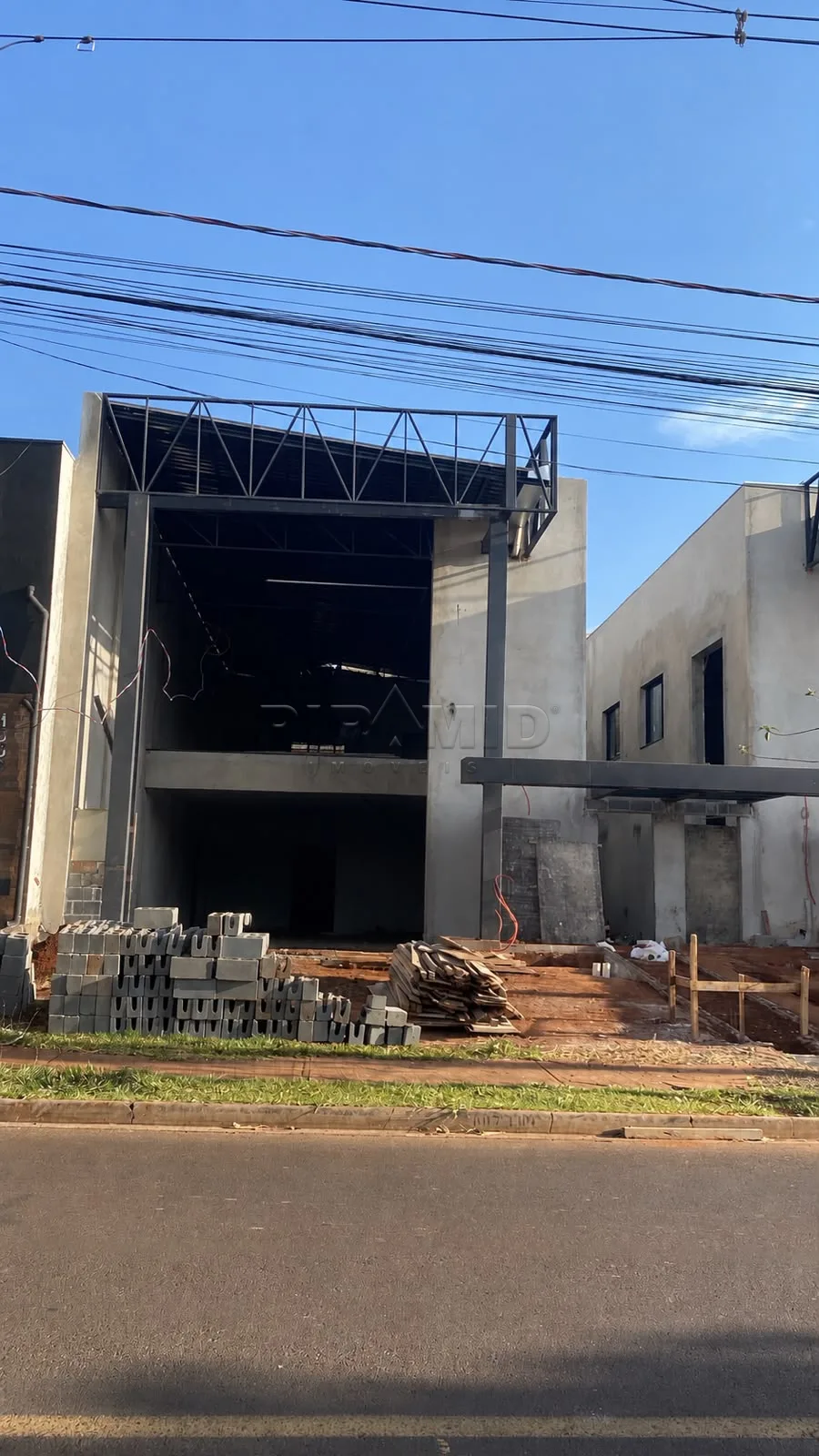 Alugar Comercial / Sal&atilde;o em Ribeir&atilde;o Preto R$ 20.000,00 - Foto 1