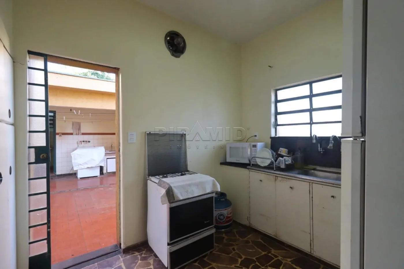 Alugar Casa / Padr&atilde;o em Ribeir&atilde;o Preto R$ 5.500,00 - Foto 28