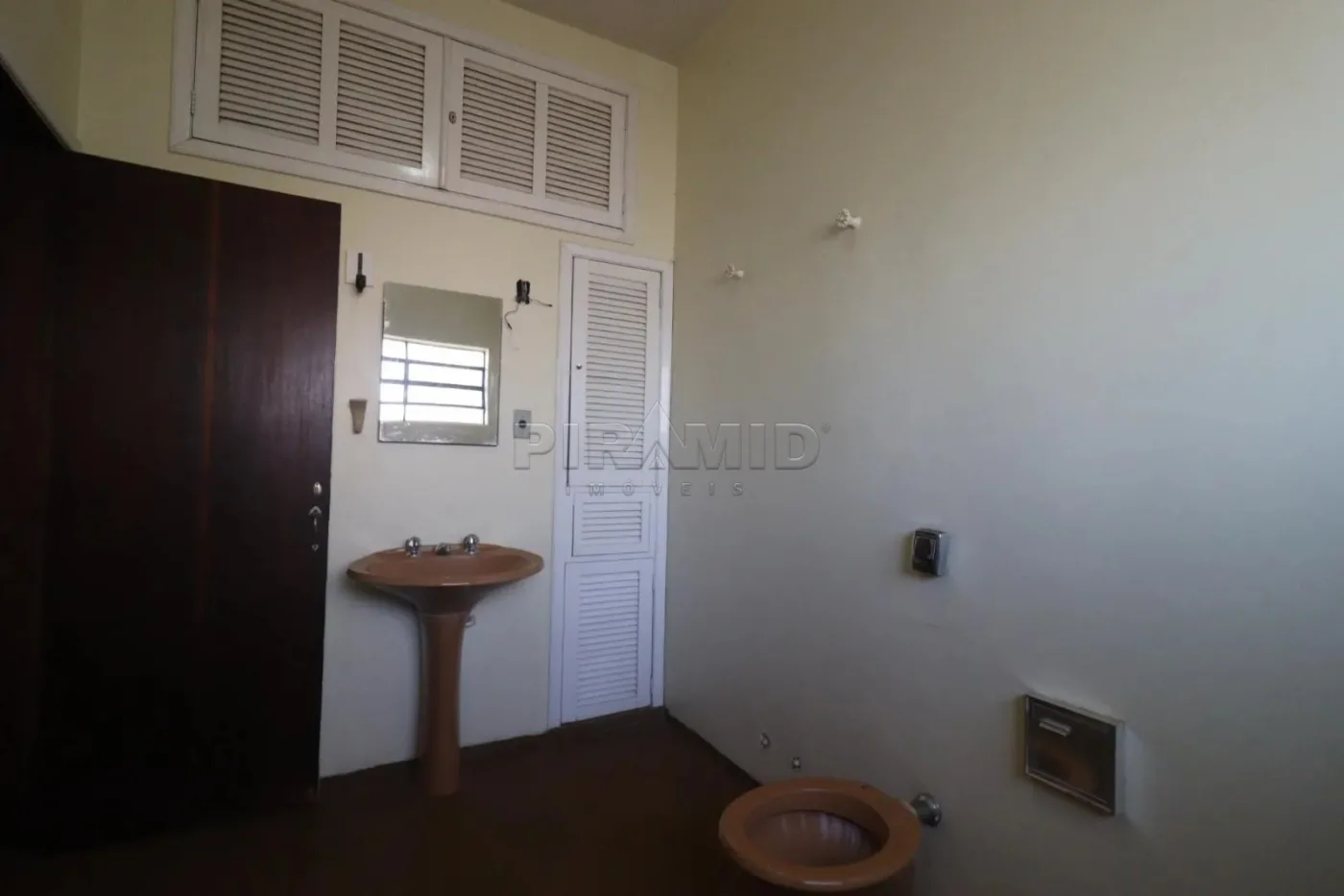 Alugar Casa / Padr&atilde;o em Ribeir&atilde;o Preto R$ 5.500,00 - Foto 30