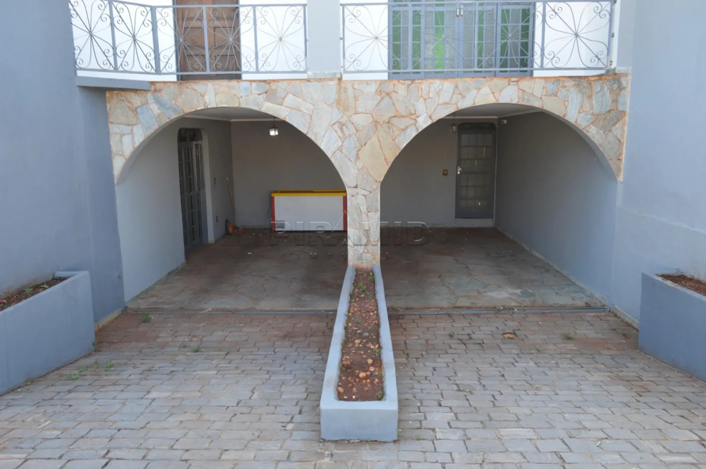 Alugar Casa / Padr&atilde;o em Ribeir&atilde;o Preto R$ 7.300,00 - Foto 1