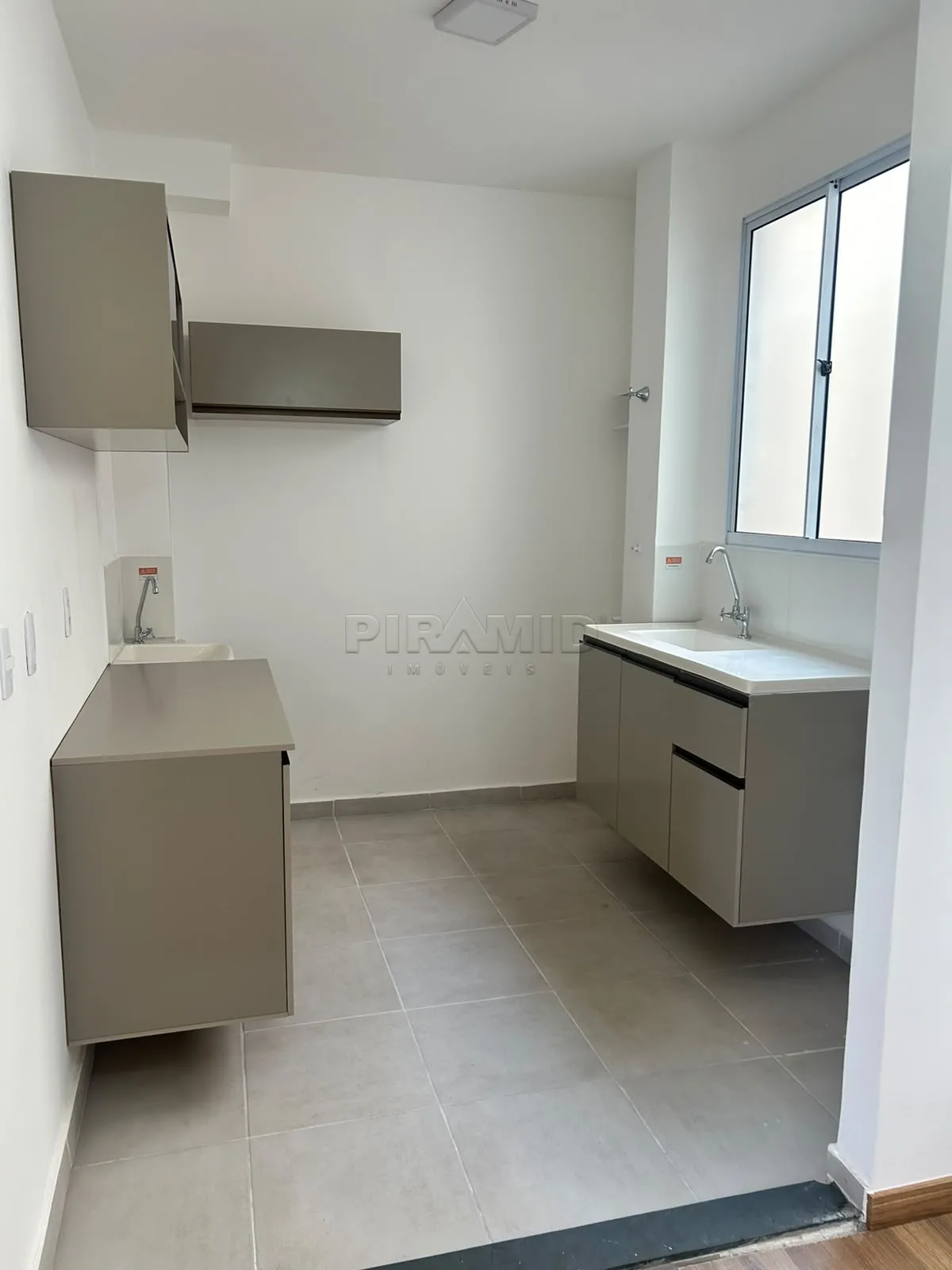 Comprar Apartamento / Padr&atilde;o em Ribeir&atilde;o Preto R$ 165.000,00 - Foto 5