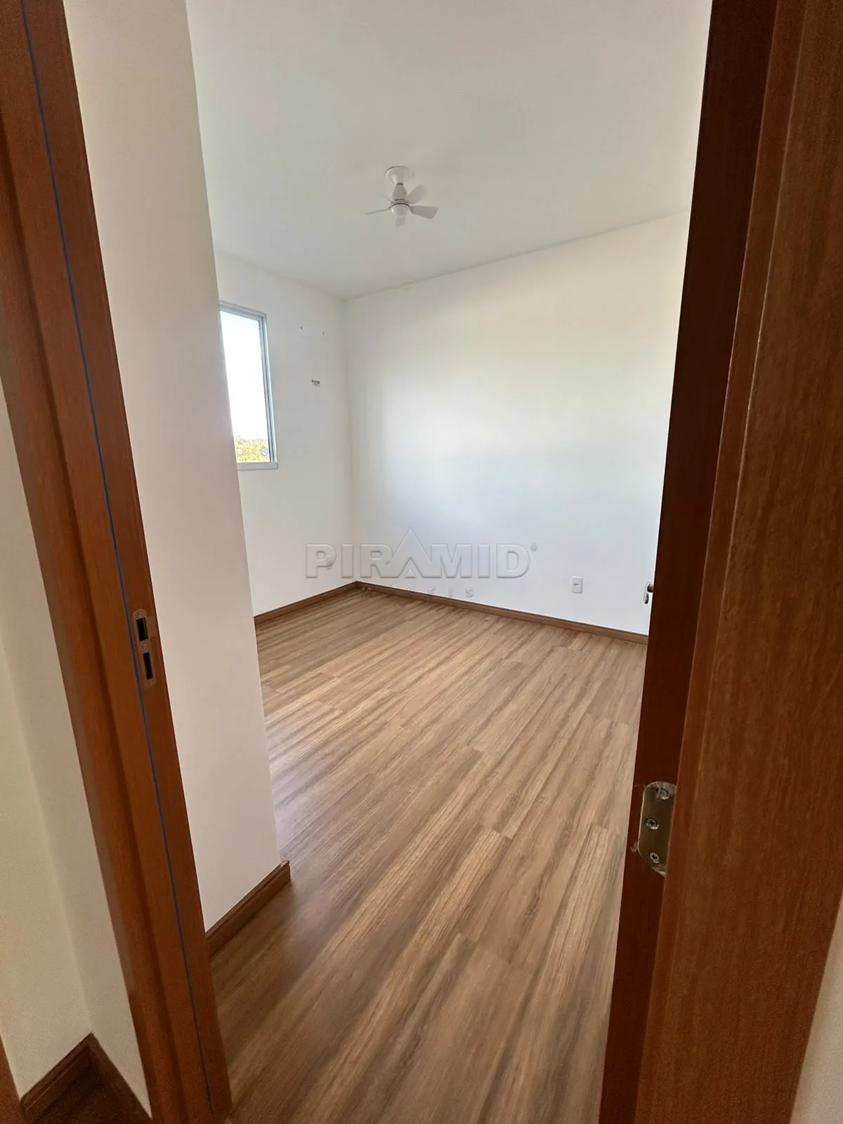 Comprar Apartamento / Padr&atilde;o em Ribeir&atilde;o Preto R$ 165.000,00 - Foto 6
