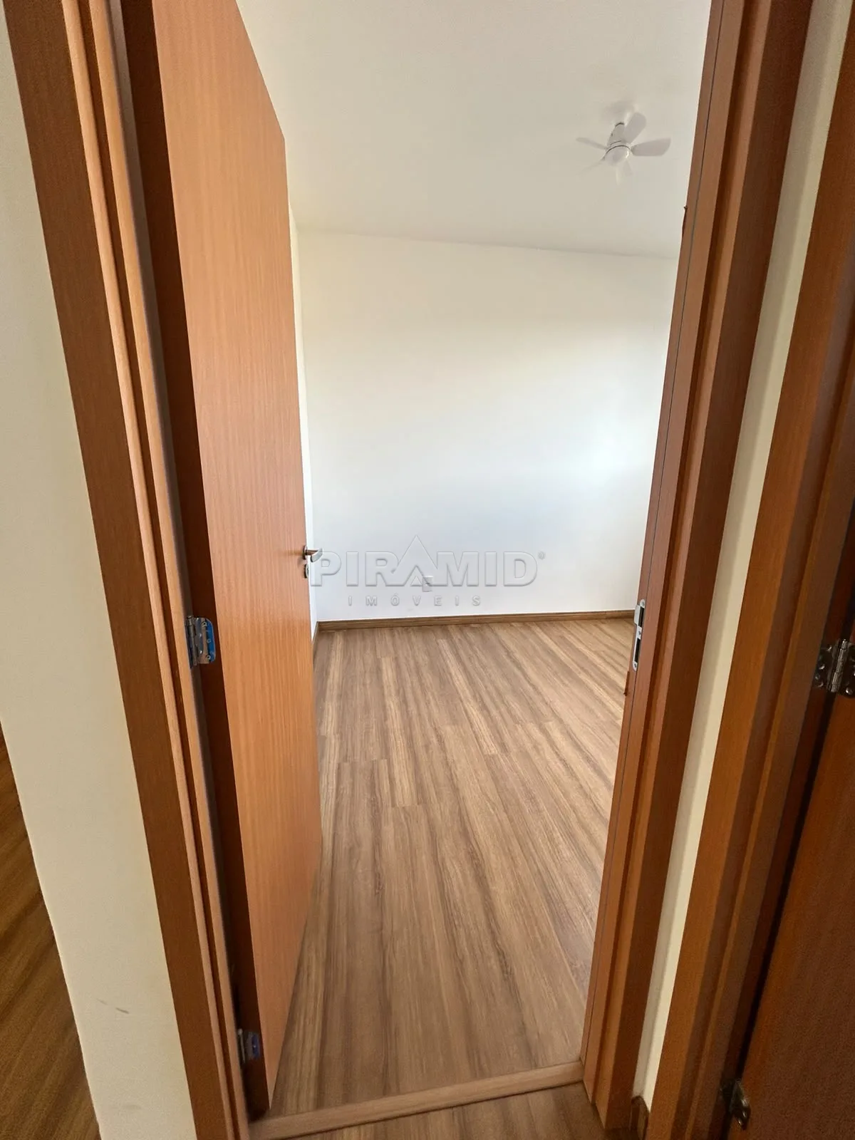 Comprar Apartamento / Padr&atilde;o em Ribeir&atilde;o Preto R$ 165.000,00 - Foto 11