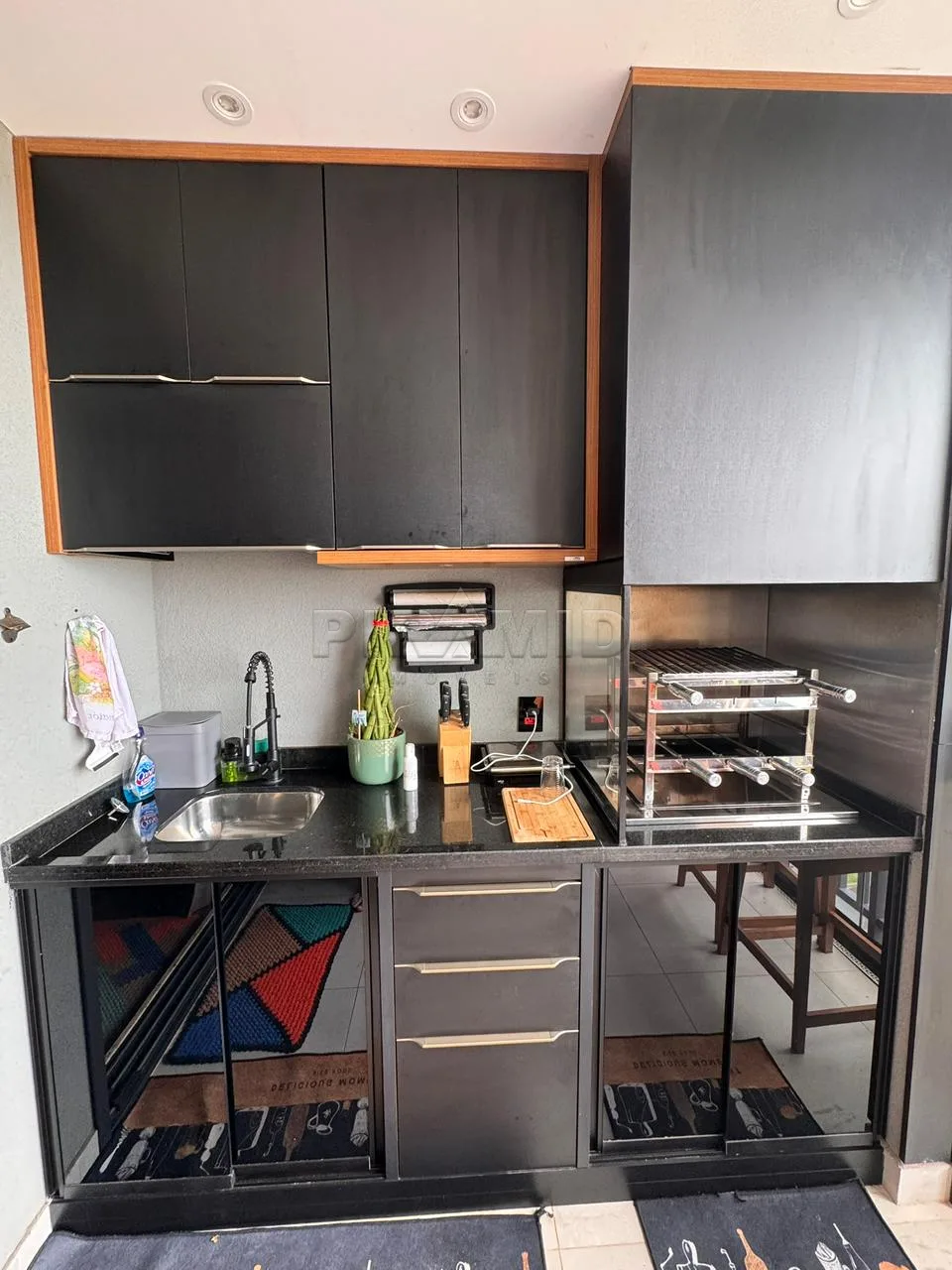 Comprar Apartamento / Padr&atilde;o em Ribeir&atilde;o Preto R$ 820.000,00 - Foto 2