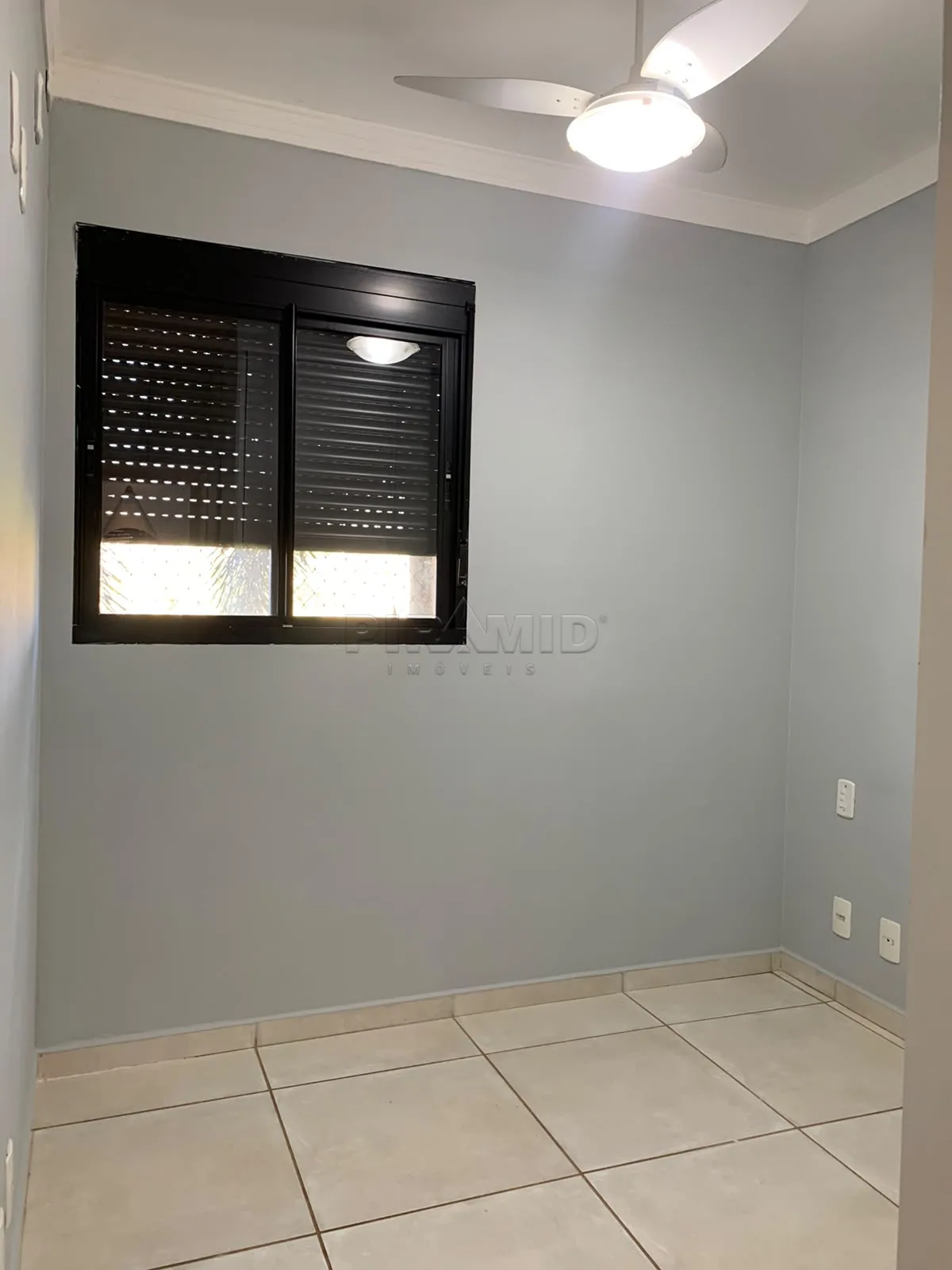 Alugar Apartamento / Padr&atilde;o em Bonfim Paulista R$ 1.100,00 - Foto 3