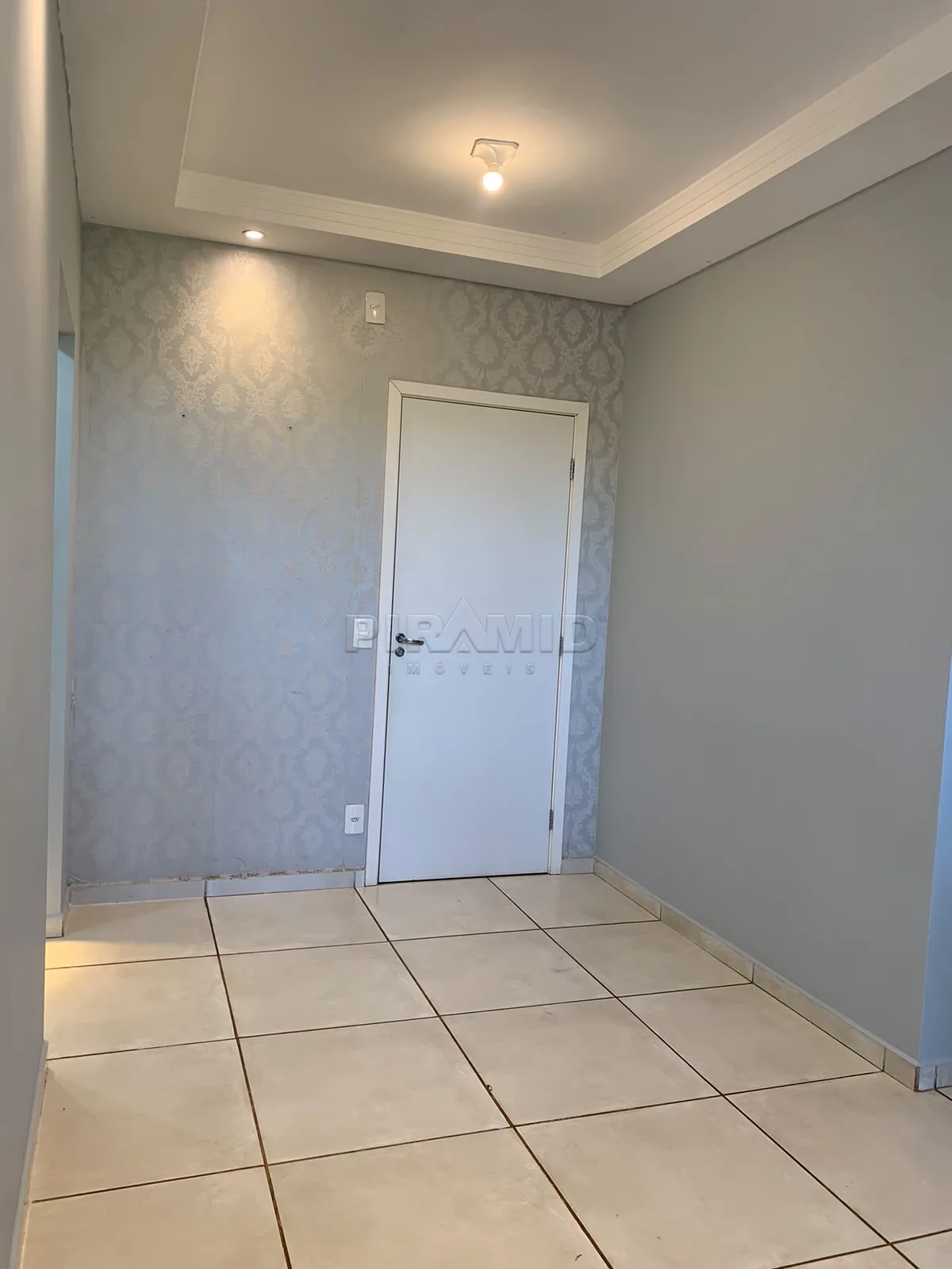 Alugar Apartamento / Padr&atilde;o em Bonfim Paulista R$ 1.100,00 - Foto 2