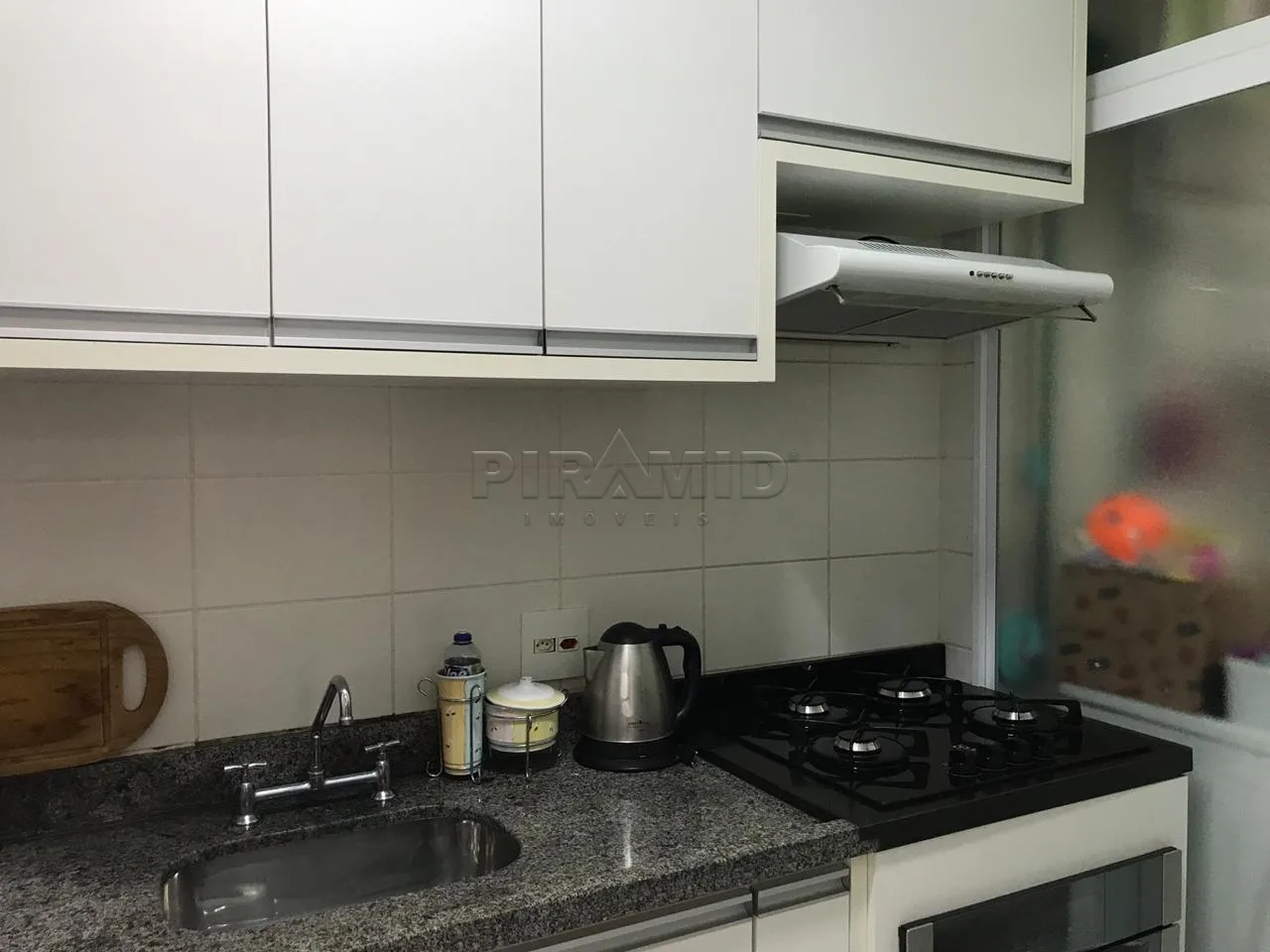Alugar Apartamento / Padr&atilde;o em Ribeir&atilde;o Preto R$ 2.800,00 - Foto 4