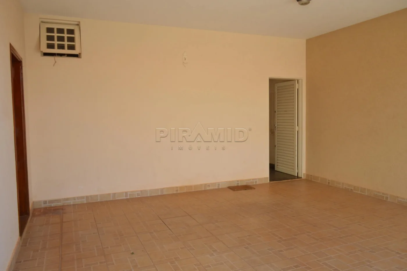 Alugar Casa / Padr&atilde;o em Ribeir&atilde;o Preto R$ 10.000,00 - Foto 4