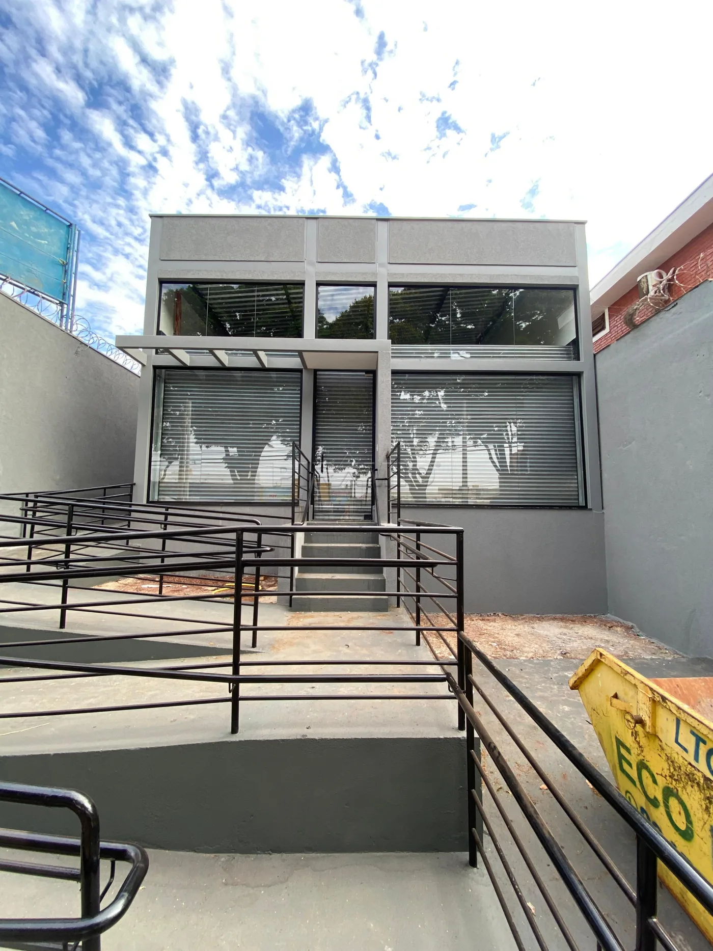 Alugar Comercial / Sal&atilde;o em Ribeir&atilde;o Preto R$ 7.000,00 - Foto 2