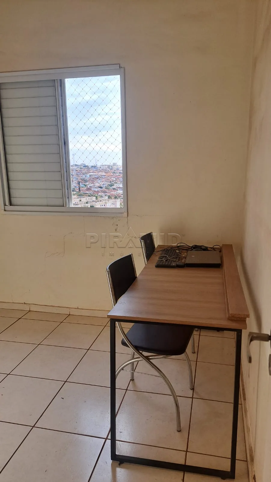 Comprar Apartamento / Padr&atilde;o em Ribeir&atilde;o Preto R$ 200.000,00 - Foto 5