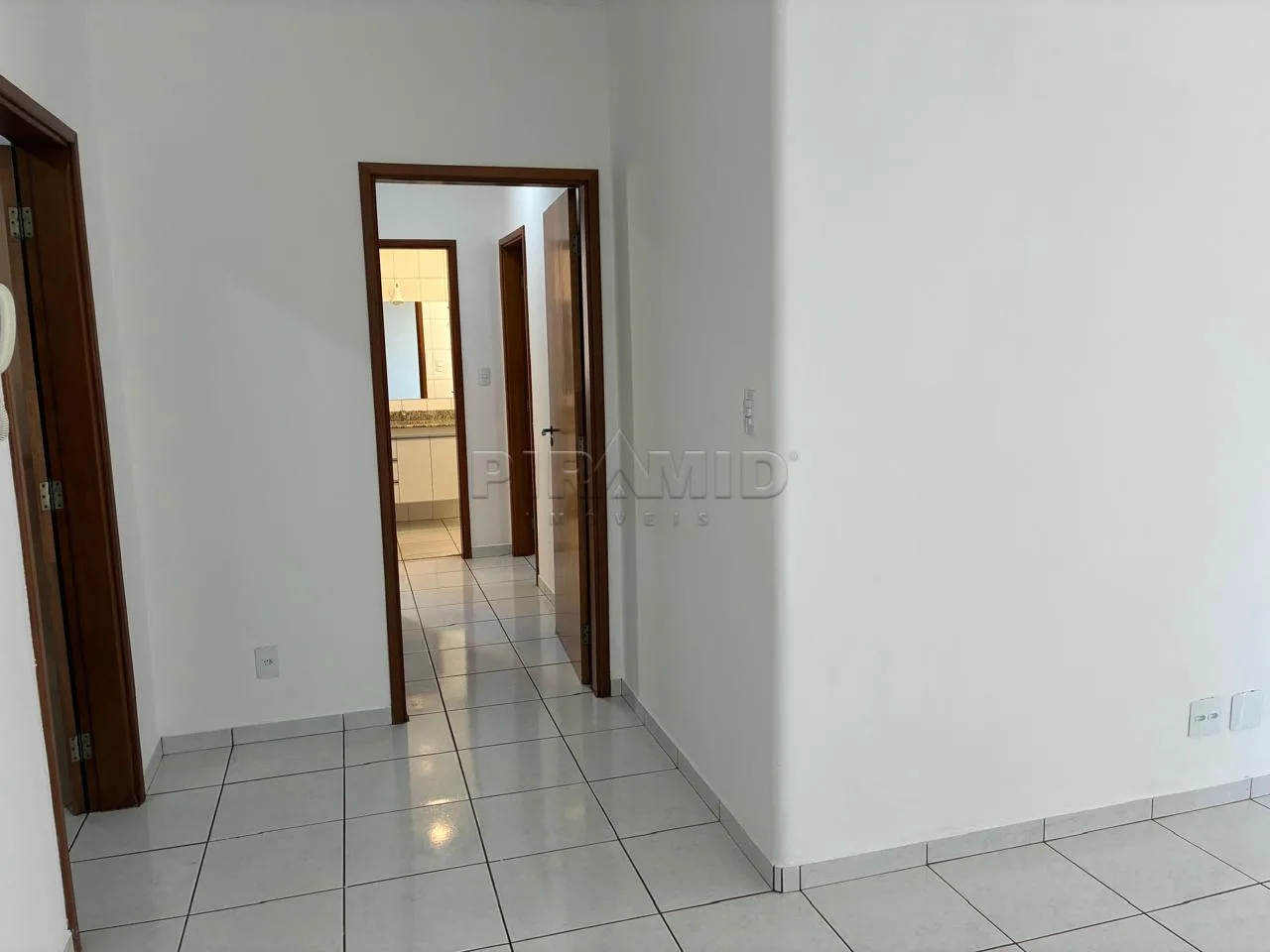 Alugar Apartamento / Padr&atilde;o em Ribeir&atilde;o Preto R$ 2.800,00 - Foto 5