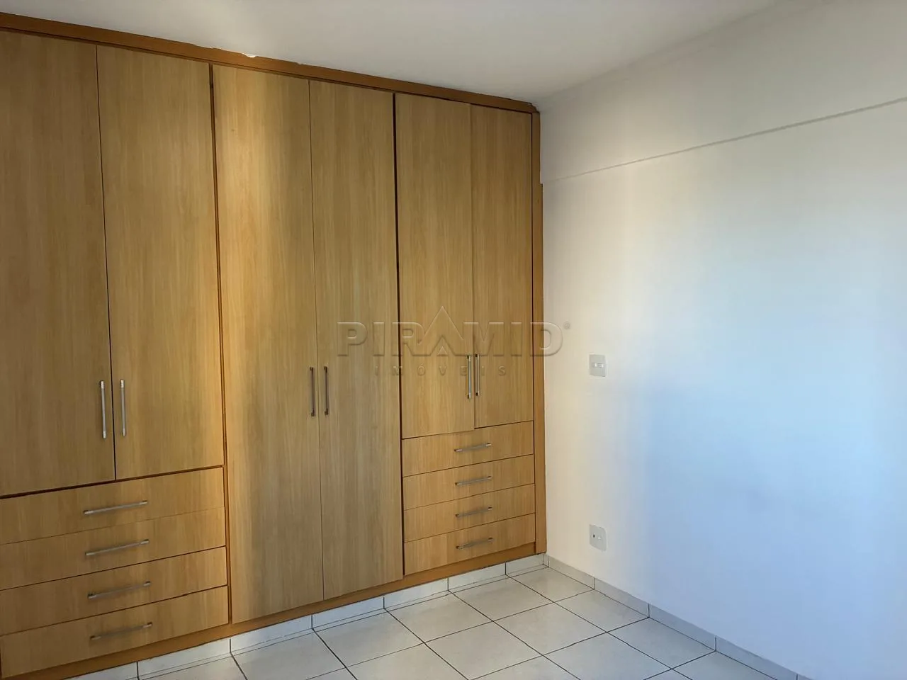 Alugar Apartamento / Padr&atilde;o em Ribeir&atilde;o Preto R$ 2.800,00 - Foto 13
