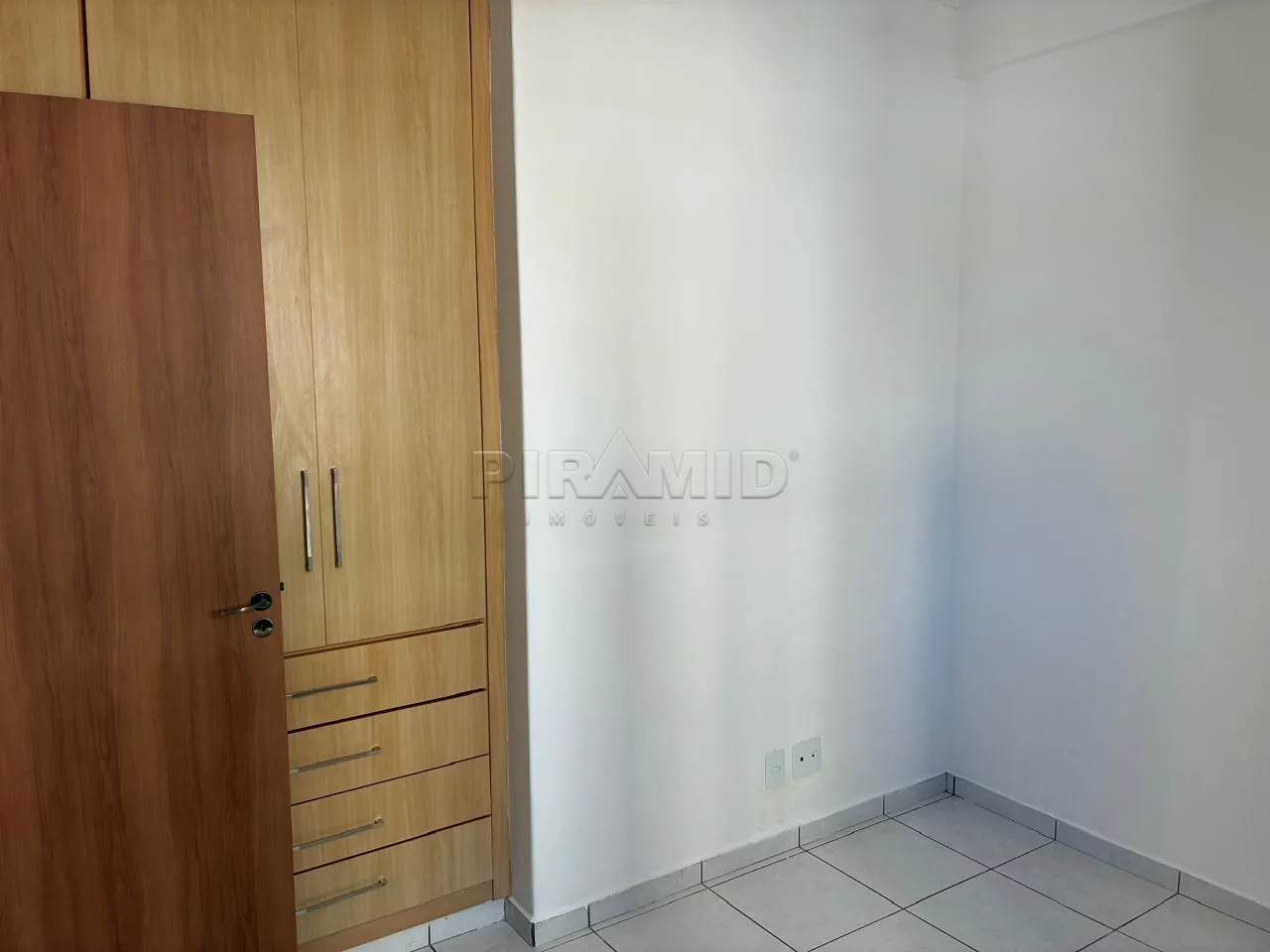 Alugar Apartamento / Padr&atilde;o em Ribeir&atilde;o Preto R$ 2.800,00 - Foto 16