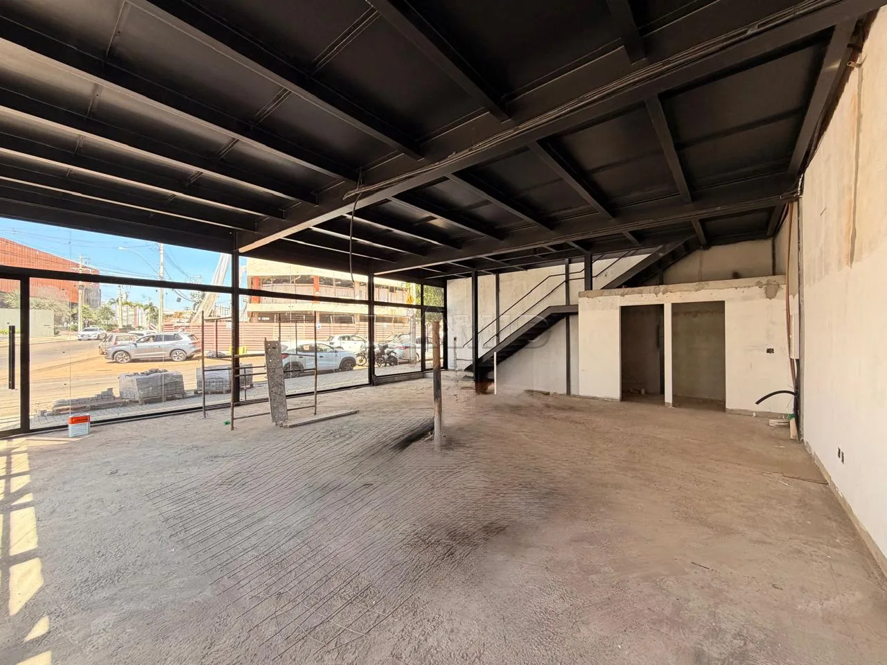 Alugar Comercial / Sal&atilde;o em Ribeir&atilde;o Preto R$ 20.000,00 - Foto 2