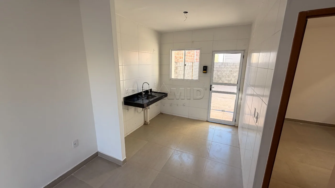 Comprar Casa / Padr&atilde;o em Ribeir&atilde;o Preto R$ 275.000,00 - Foto 3