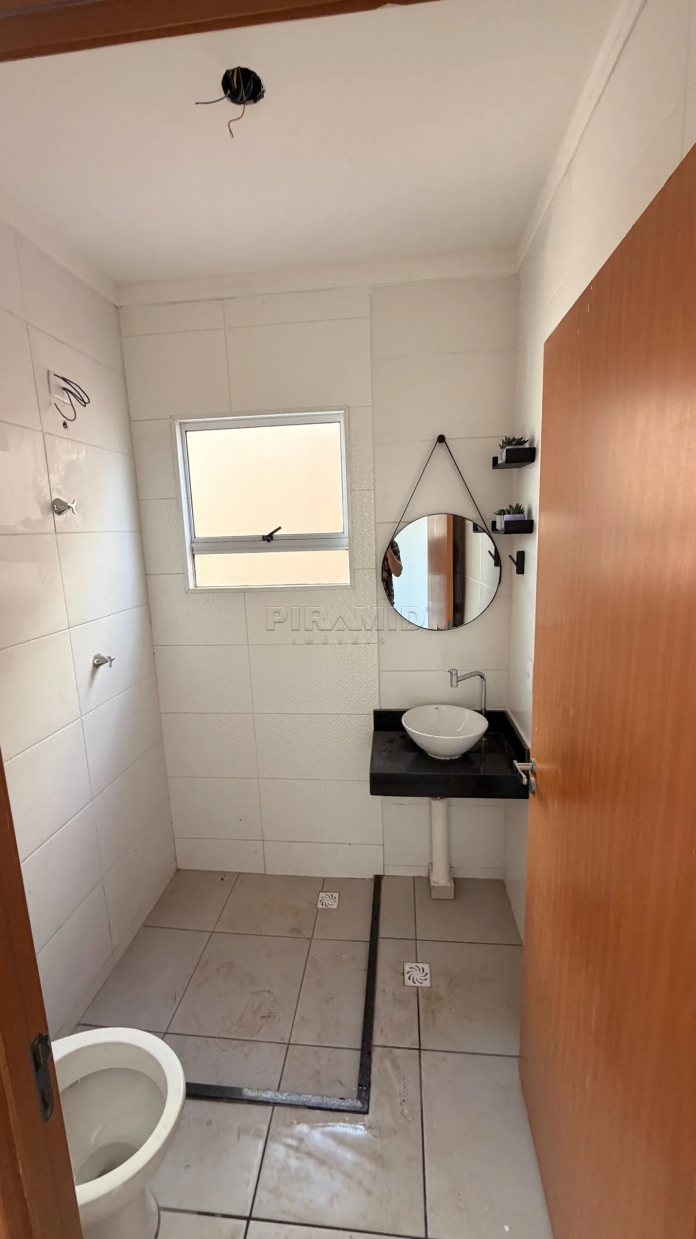 Comprar Casa / Padr&atilde;o em Ribeir&atilde;o Preto R$ 275.000,00 - Foto 5