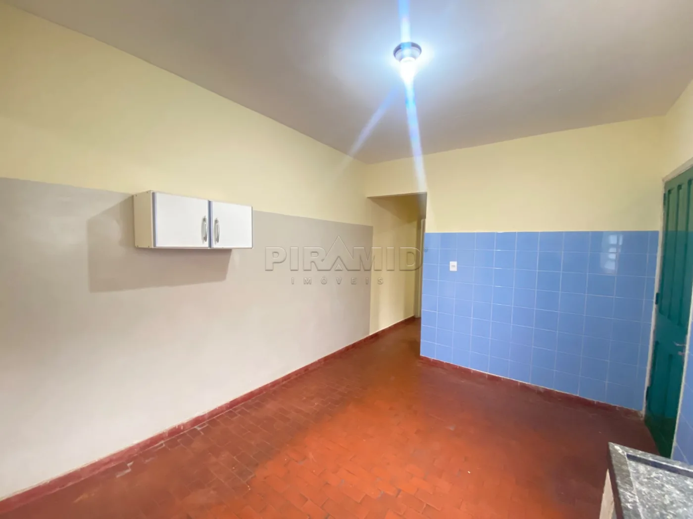 Alugar Casa / Padr&atilde;o em Ribeir&atilde;o Preto R$ 2.200,00 - Foto 7