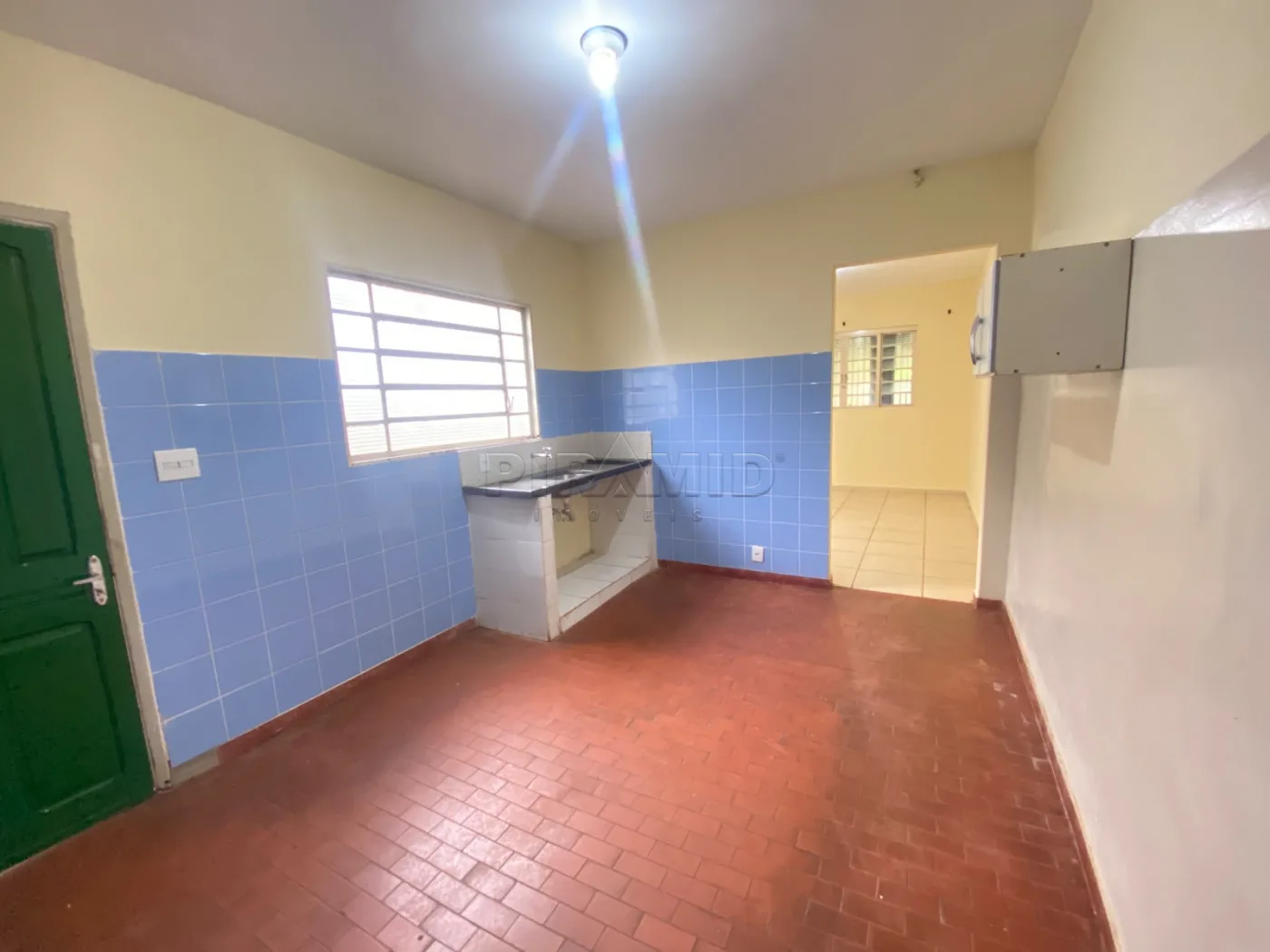 Alugar Casa / Padr&atilde;o em Ribeir&atilde;o Preto R$ 2.200,00 - Foto 8