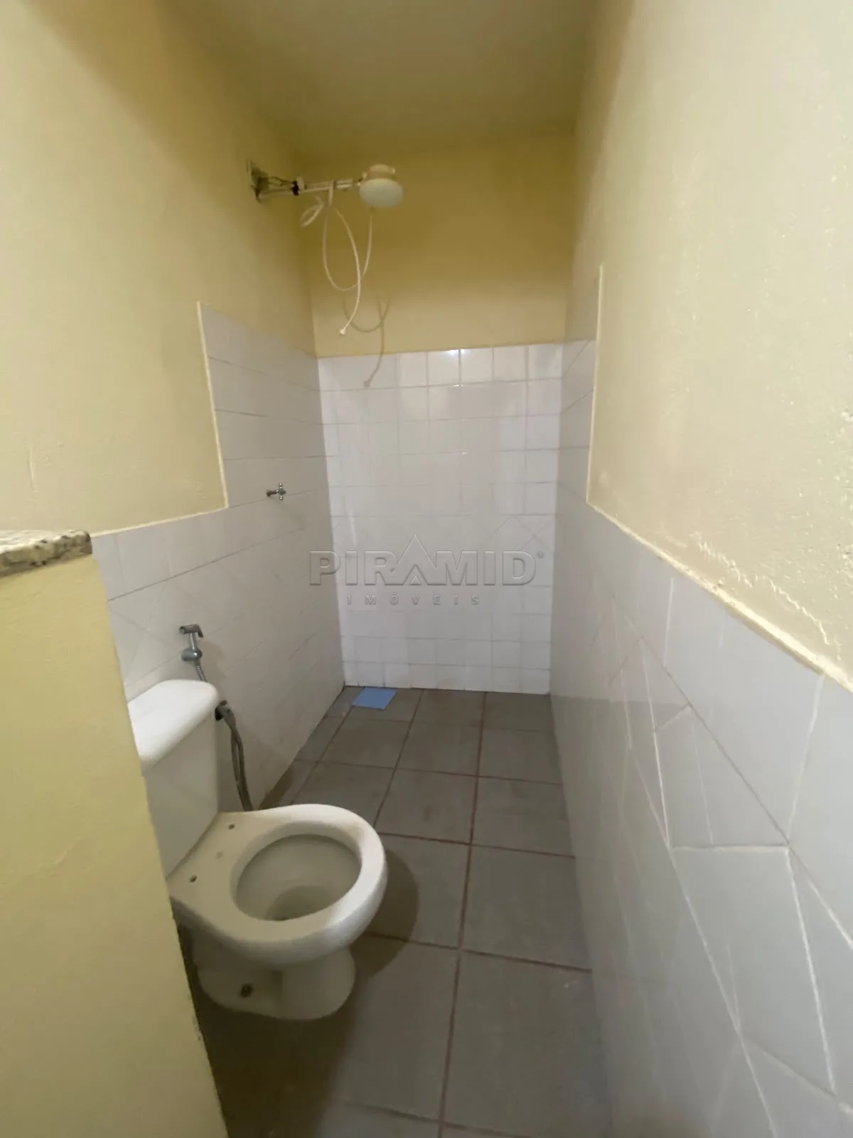 Alugar Casa / Padr&atilde;o em Ribeir&atilde;o Preto R$ 2.200,00 - Foto 15