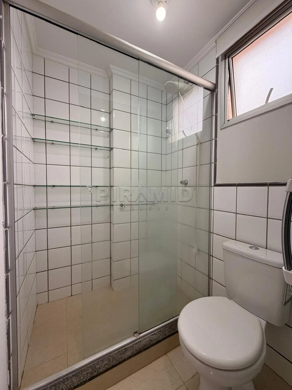 Alugar Apartamento / Padr&atilde;o em Ribeir&atilde;o Preto R$ 1.800,00 - Foto 14