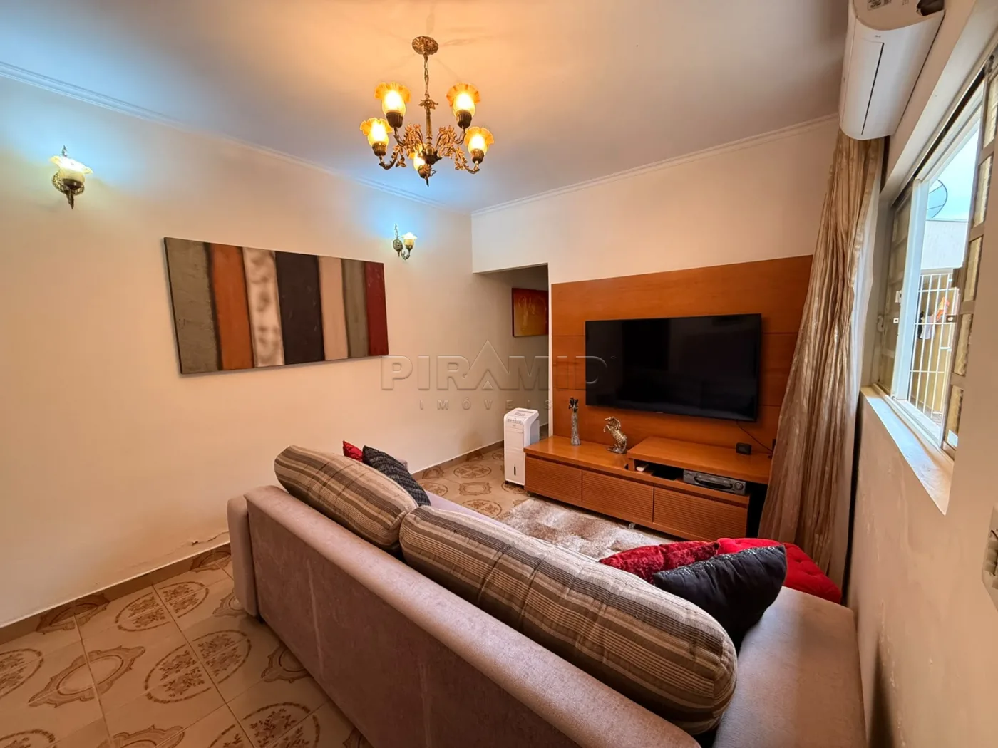 Comprar Casa / Padr&atilde;o em Ribeir&atilde;o Preto R$ 405.000,00 - Foto 2