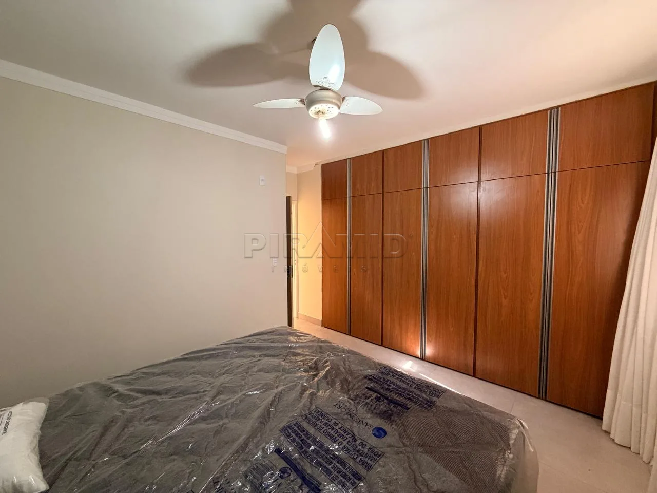 Alugar Apartamento / Padr&atilde;o em Ribeir&atilde;o Preto R$ 1.587,00 - Foto 19