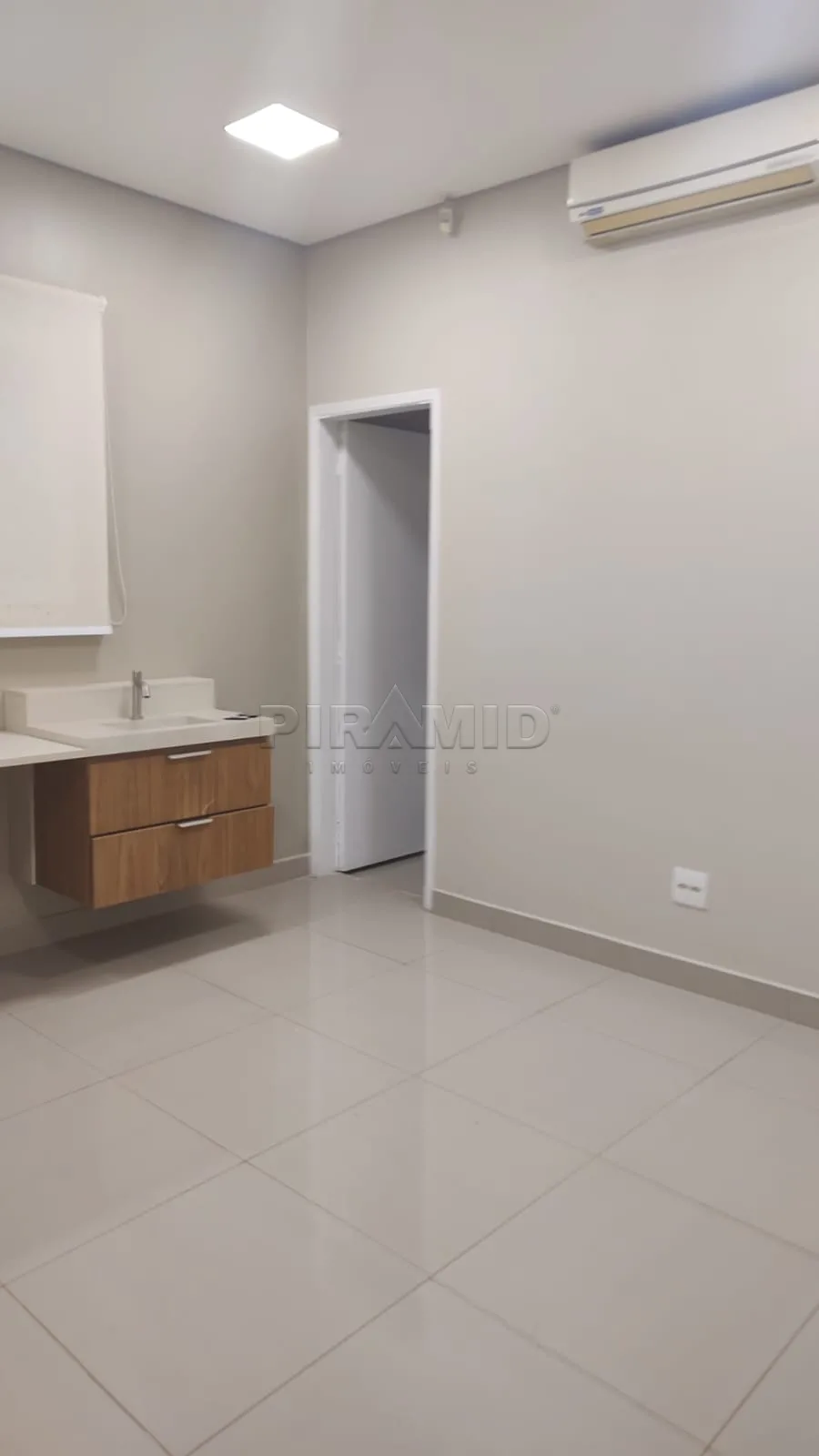 Alugar Comercial / Sal&atilde;o em Ribeir&atilde;o Preto R$ 5.500,00 - Foto 2