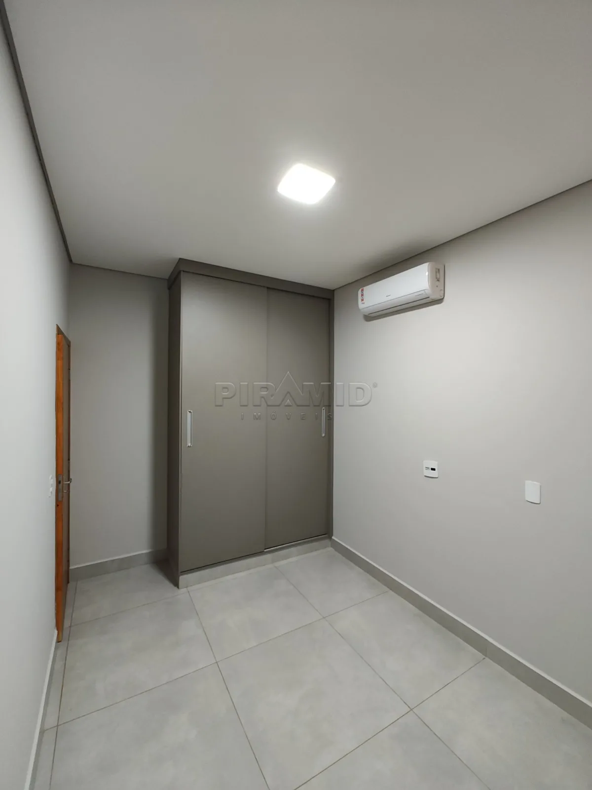 Alugar Casa / Condom&iacute;nio em Ribeir&atilde;o Preto R$ 5.500,00 - Foto 18