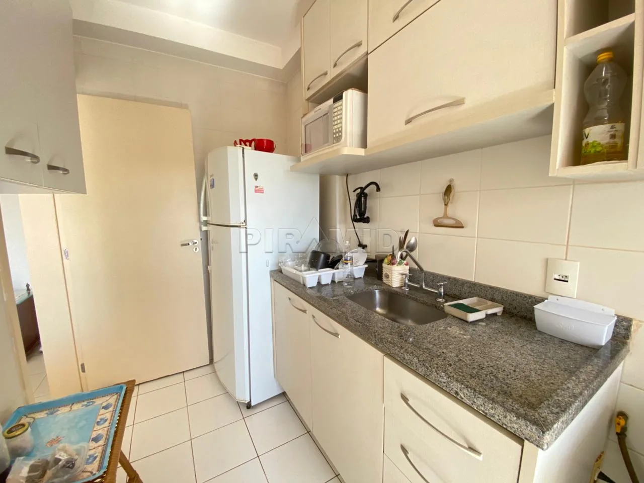 Alugar Apartamento / Padr&atilde;o em Ribeir&atilde;o Preto R$ 2.800,00 - Foto 6